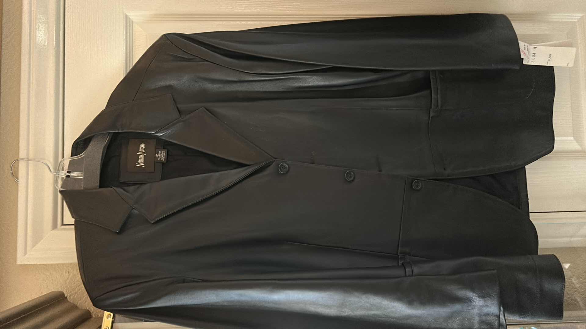 Photo 1 of 4 MENS LEATHER JACKETS SIZE L - XL