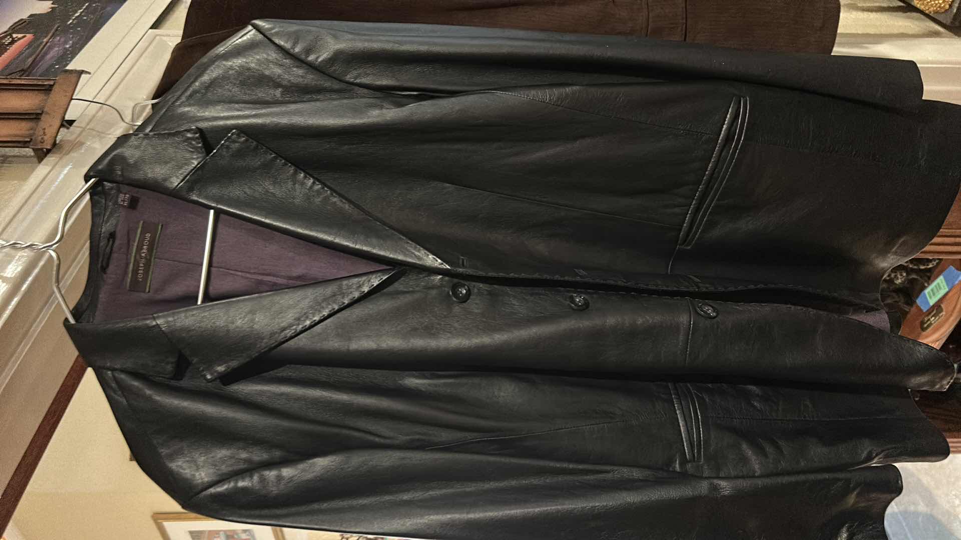 Photo 1 of 3 MENS LEATHER JACKETS L XL