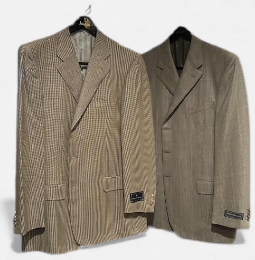 Photo 1 of 2 NEW MENS SALVATORE FERRAGANO MENS SPORTS JACKETS