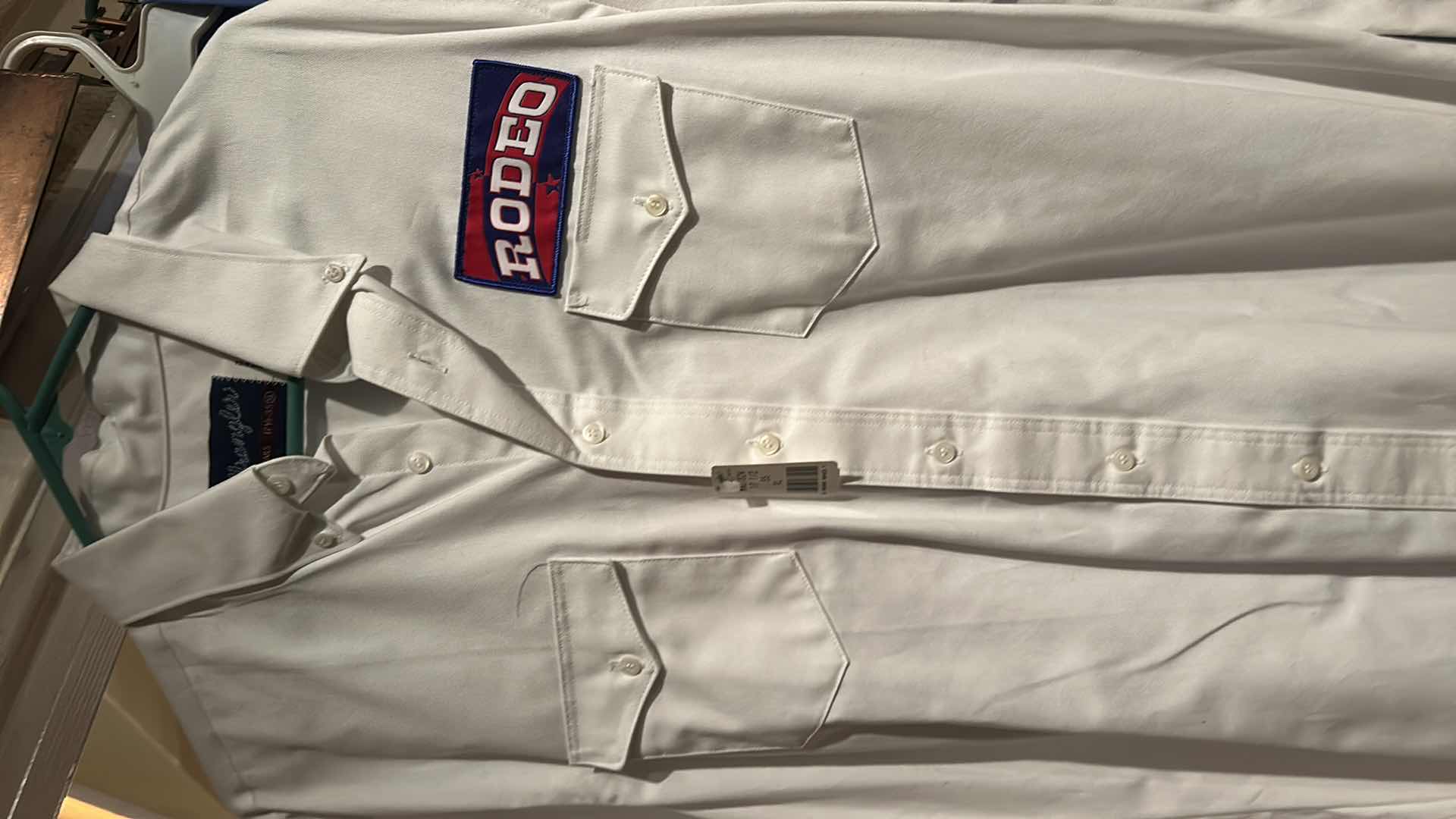 Photo 1 of 4 MENSWEAR PCS - 3 NEW MENS STUBS COLLARED SHIRTS SIZE XL & 1 WRANGLER
