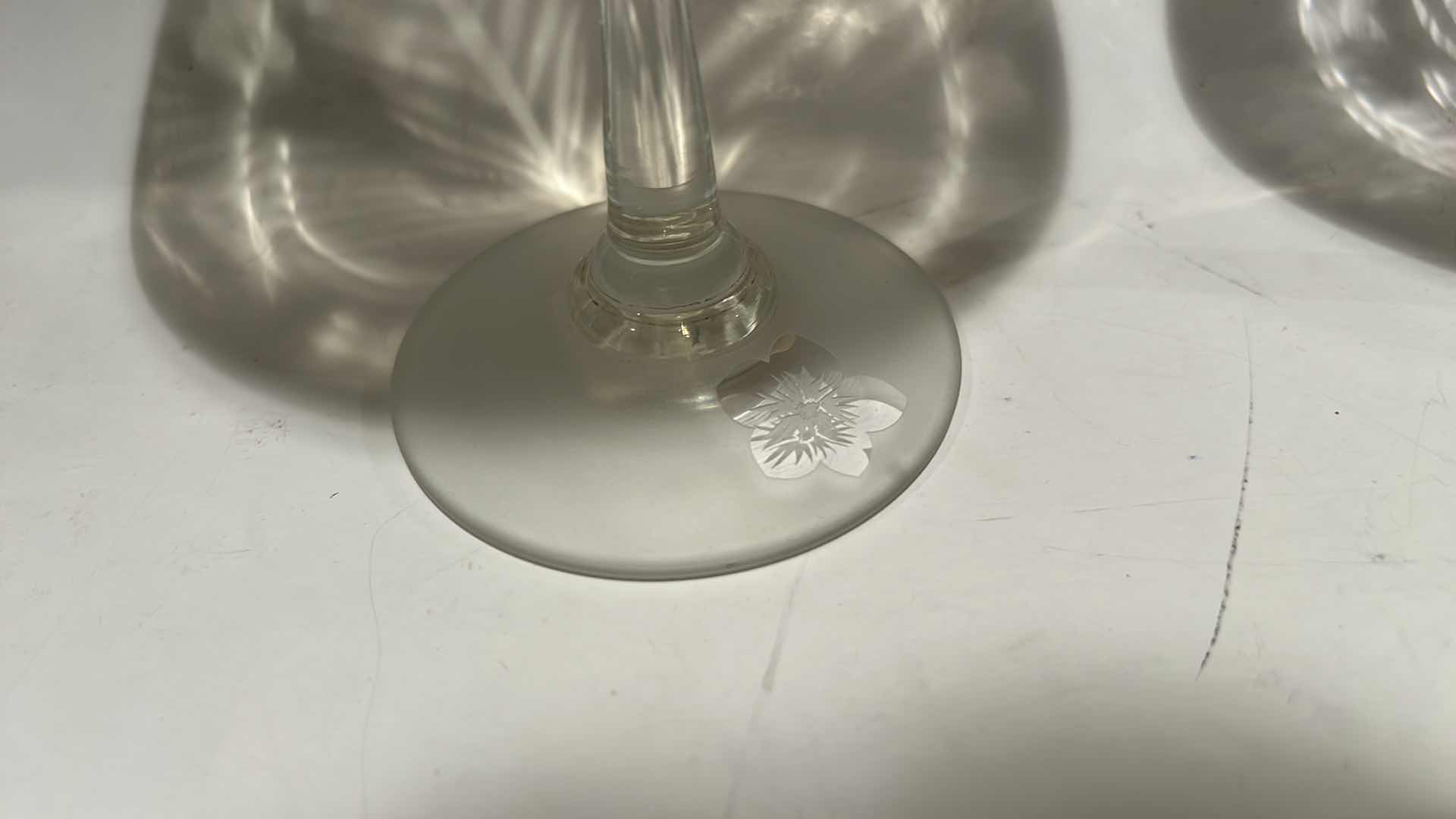 Photo 1 of 2 PC TOMMY BAHAMAS GLASS WARE