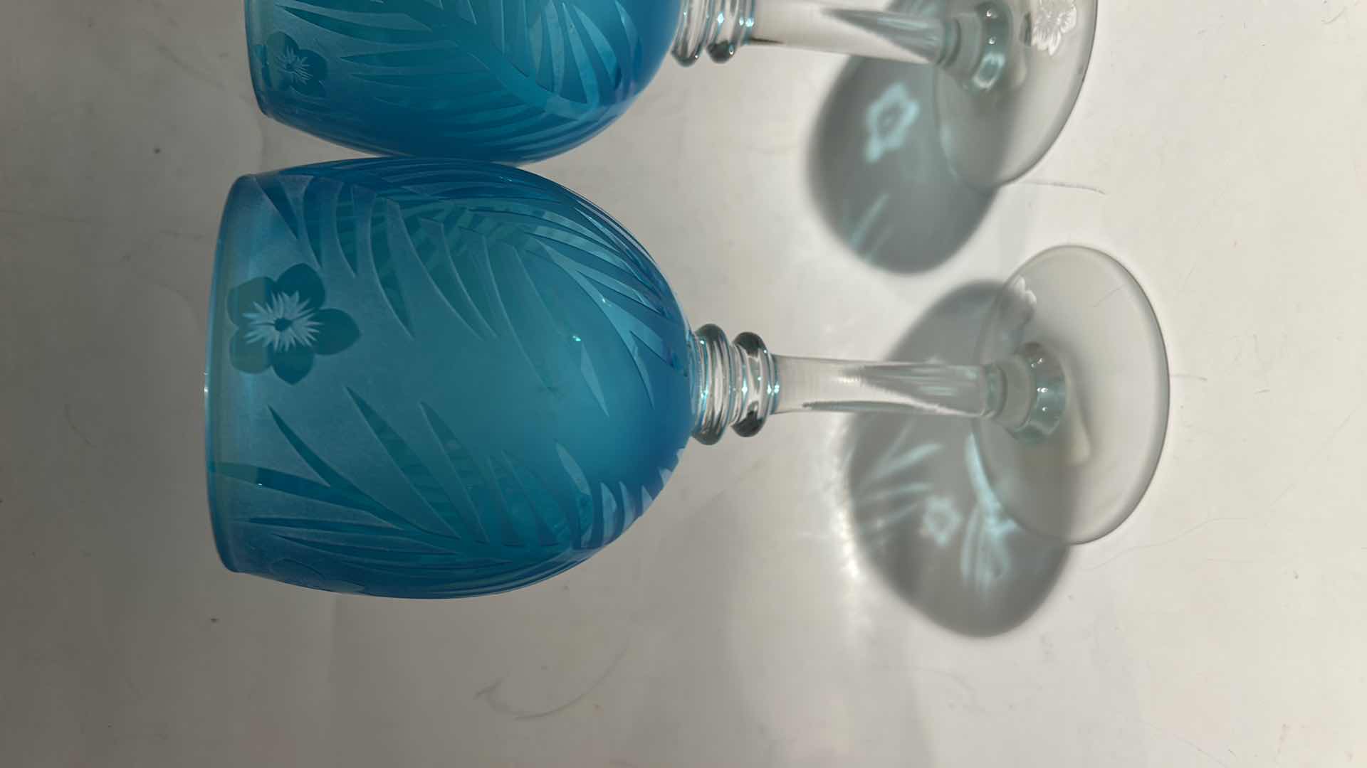 Photo 1 of 2 PC TOMMY BAHAMAS GLASS WARE