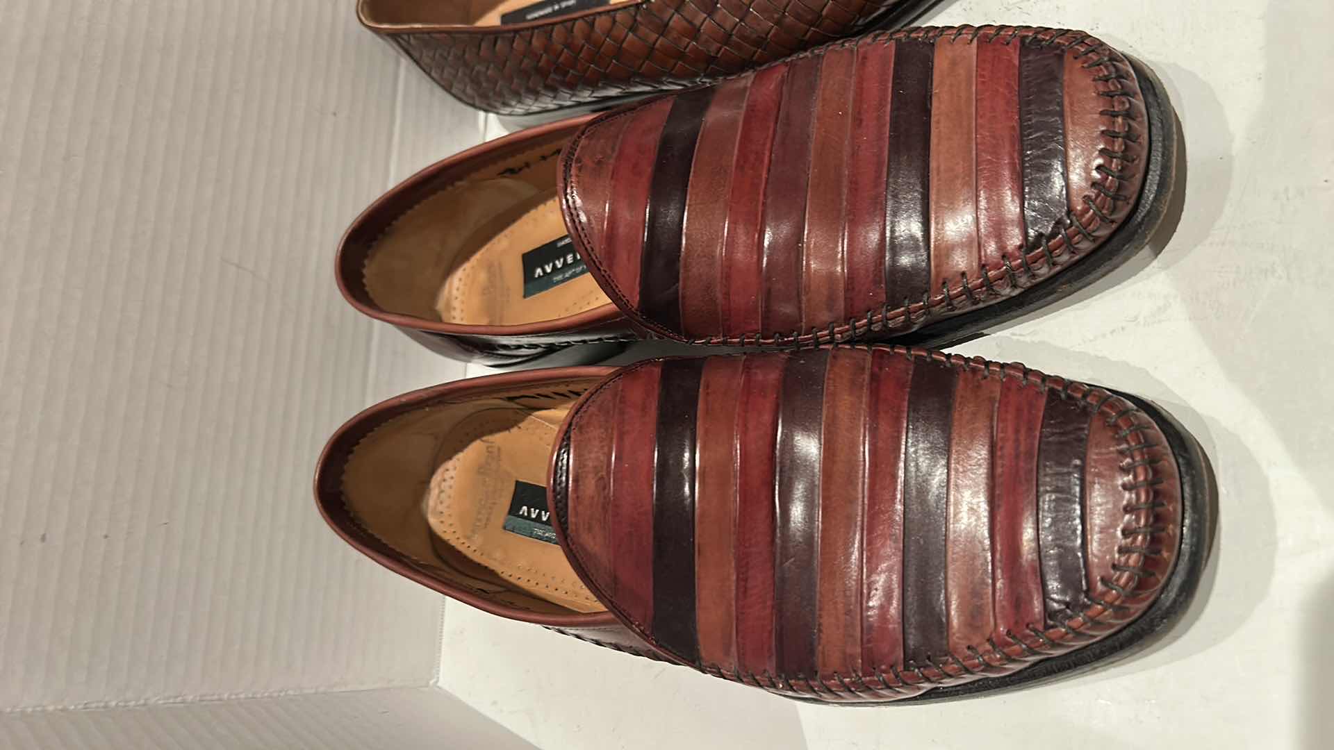 Photo 1 of 2- DESIGNER AVENTURA MEN'S LEATHER LOAFERS, MADE IN SPAIN (SIZE 10)