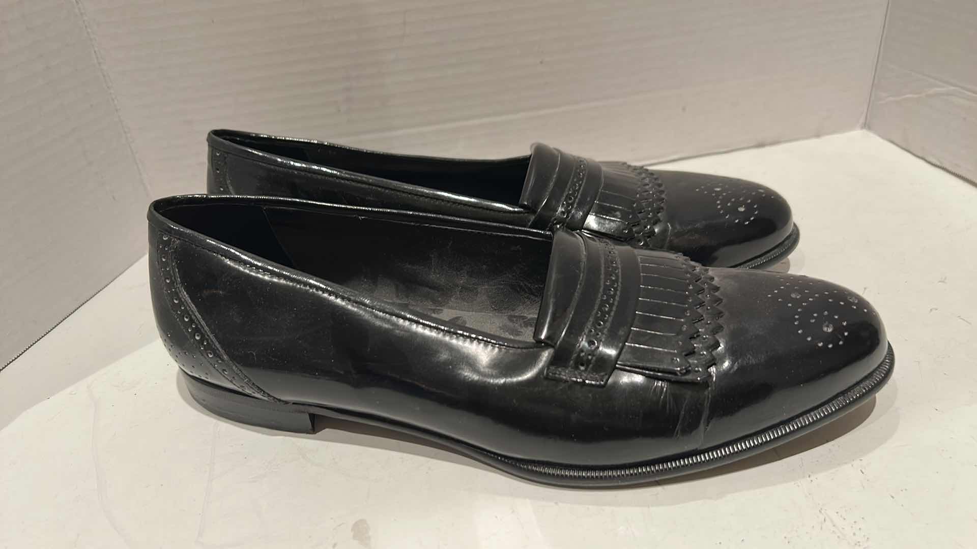 Photo 1 of THREE PAIRS DESIGNER JOHNSTON & MURPHY LEATHER LOAFERS, SIZE 10.