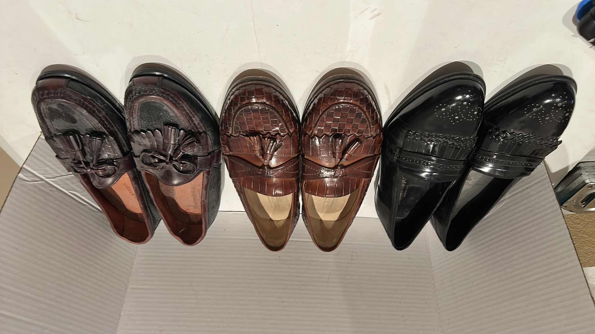 Photo 1 of THREE PAIRS DESIGNER JOHNSTON & MURPHY LEATHER LOAFERS, SIZE 10.