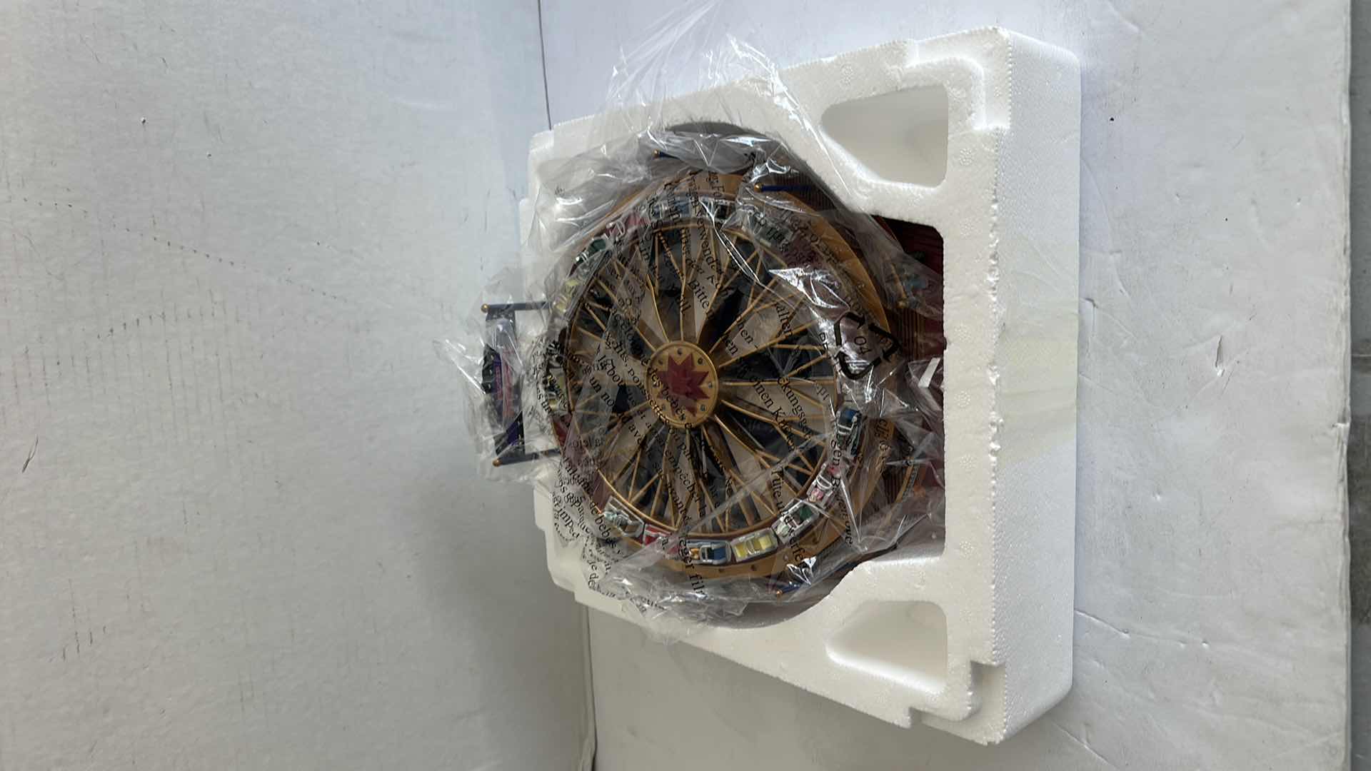 Photo 1 of NIB CHRISTMAS GOLD LABEL COLLECTION "WORLD'S FAIR TURBINE" W LED LIGHTS