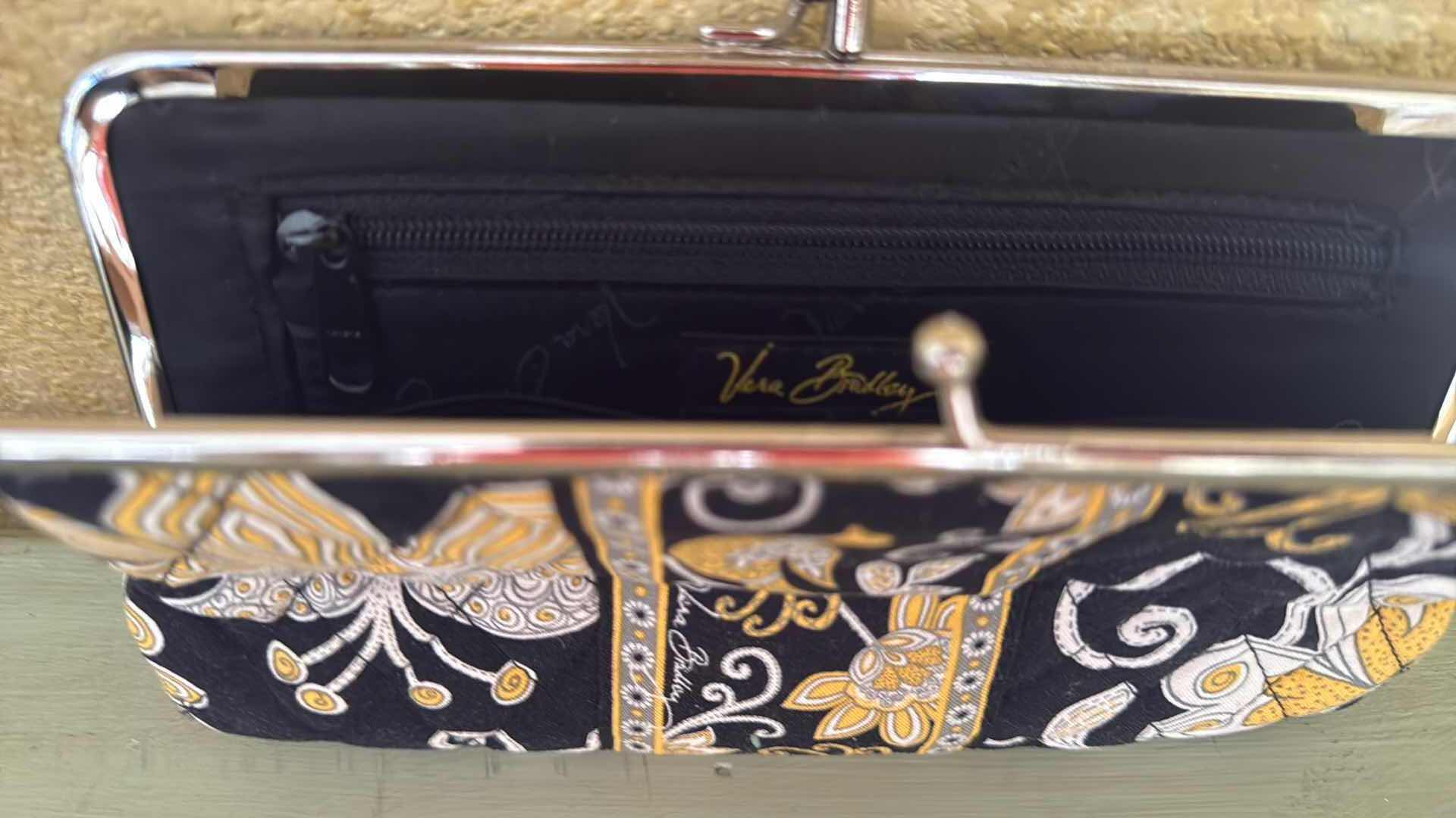 Photo 1 of VERA BRADLEY CROSSBODY BAG, VERA BRADLEY WALLET