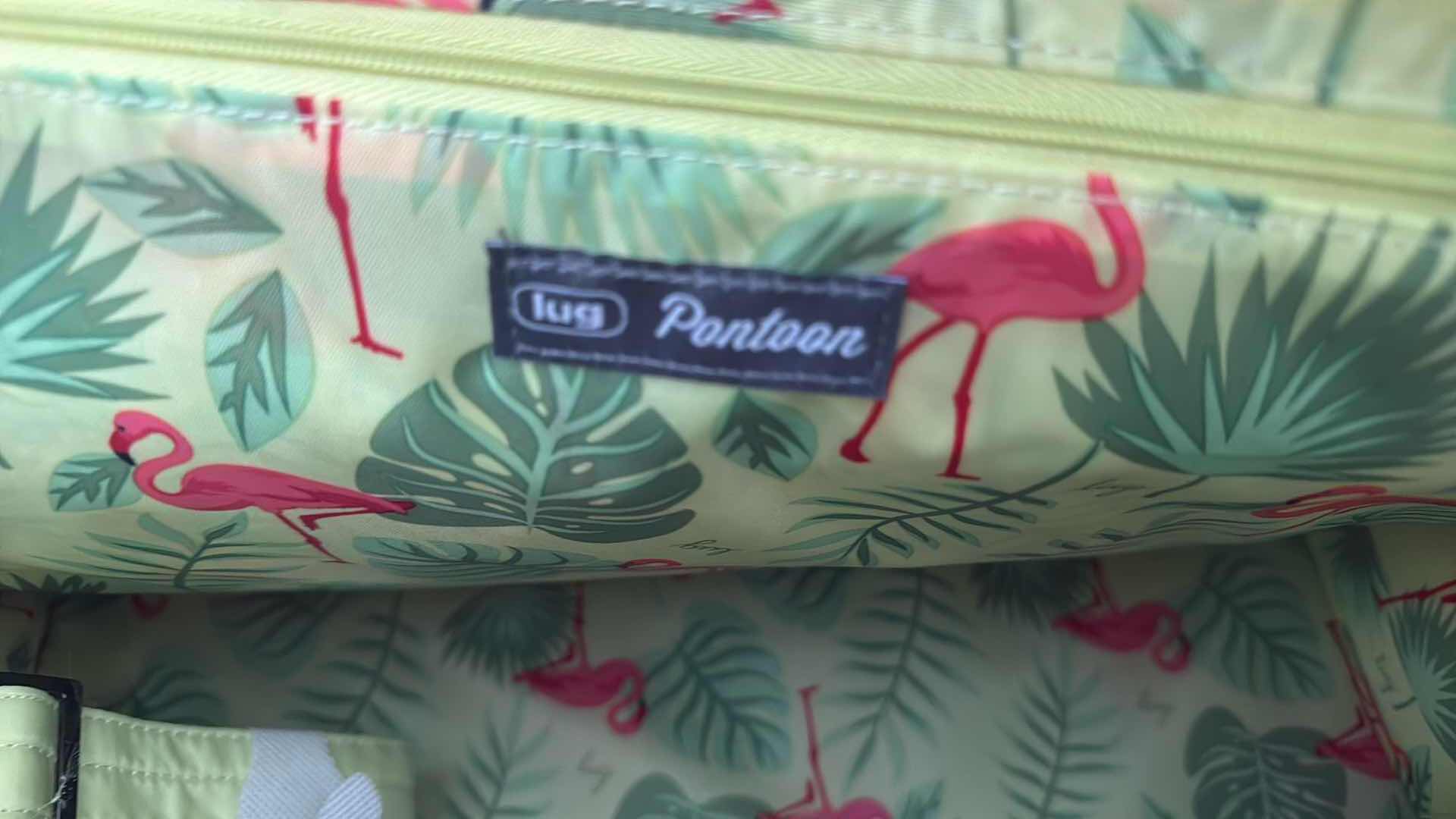 Photo 1 of LUG PONTOON IN MARGARITA ICEPOP OVERNIGHT BAG