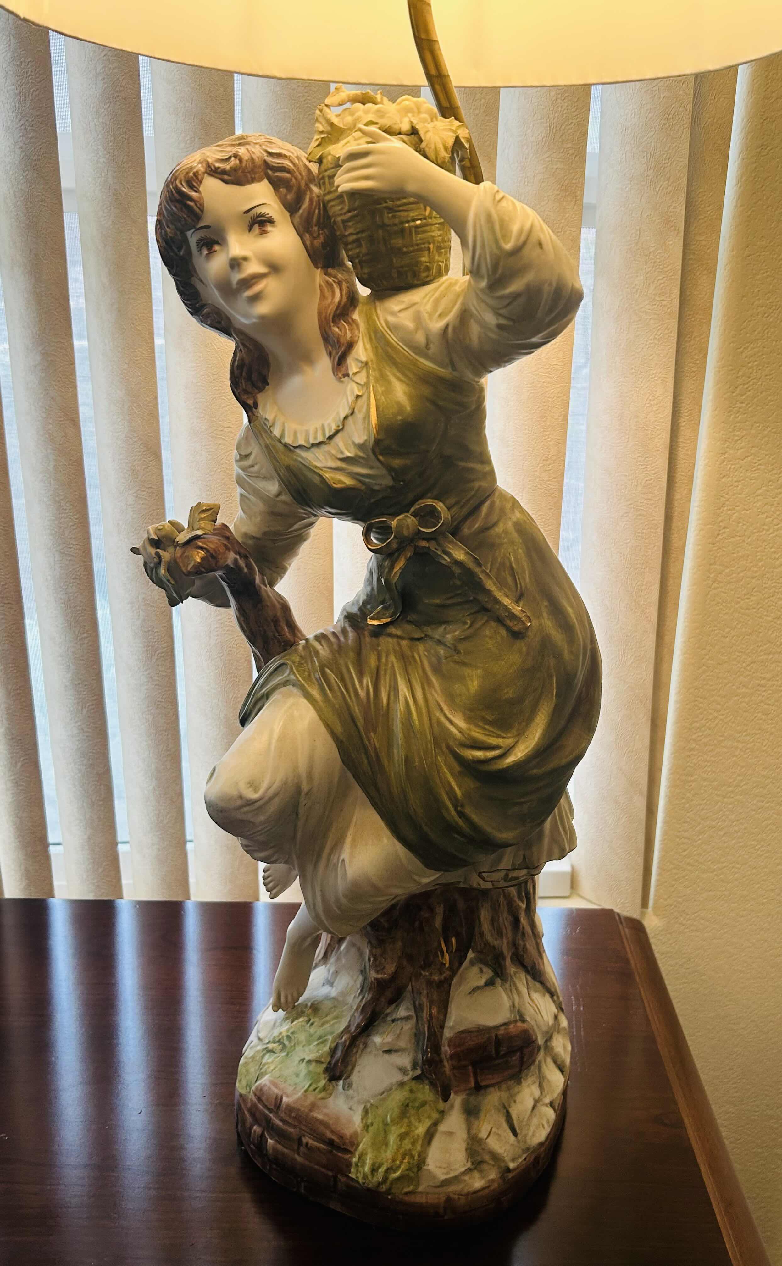 Photo 1 of RARE 1964 AZZOLIN BROTHERS CAPODIMONTE MID CENTURY LAMP H 45” 