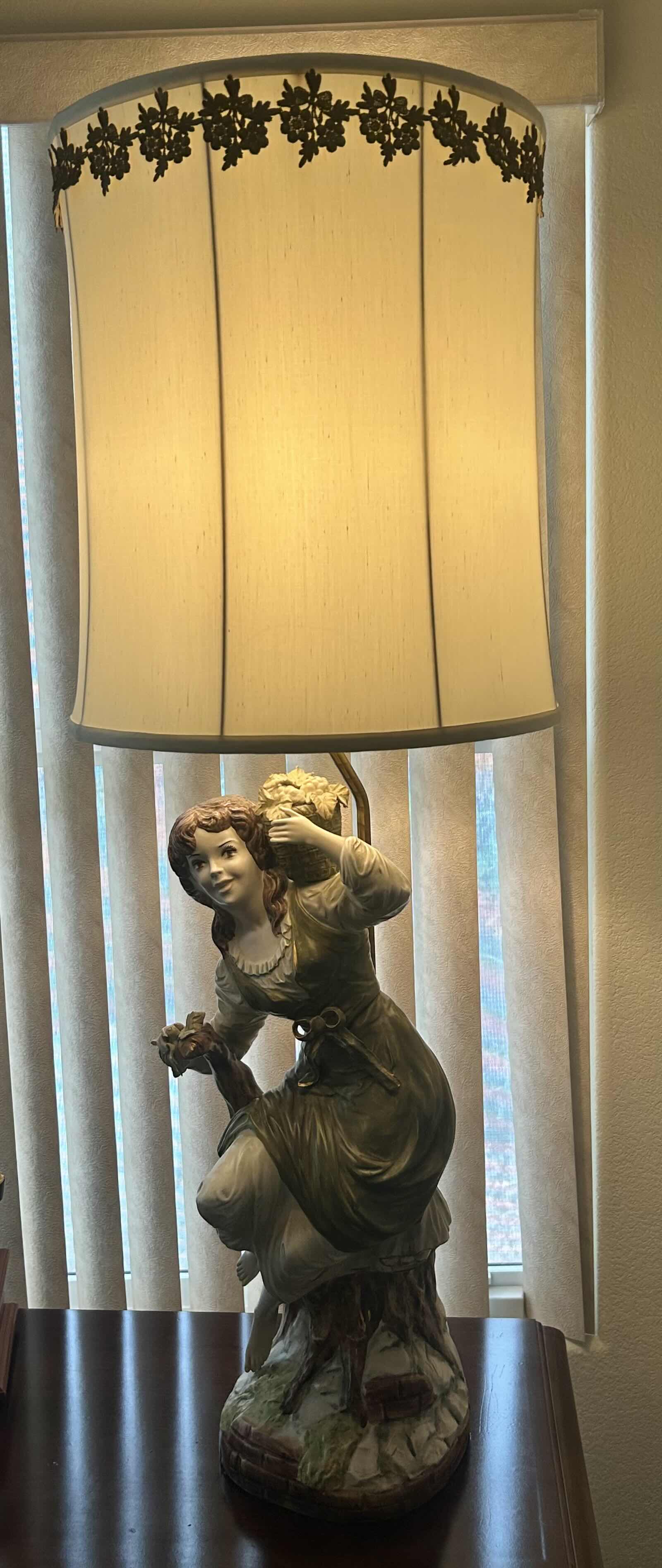 Photo 1 of RARE 1964 AZZOLIN BROTHERS CAPODIMONTE MID CENTURY LAMP H 45” 