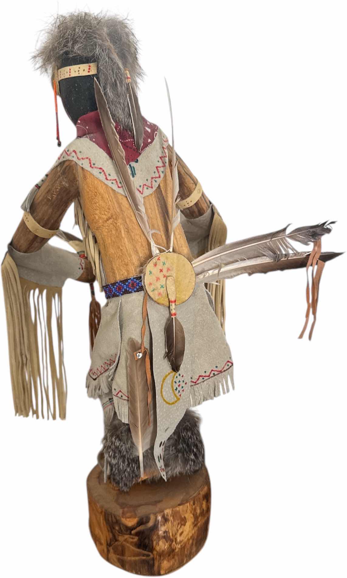 Photo 1 of WOOD CARVED KACHINA FIGURE DOLL NATIVE AMERICAN HOPI AND PUEBLO INDIAN TRIBES