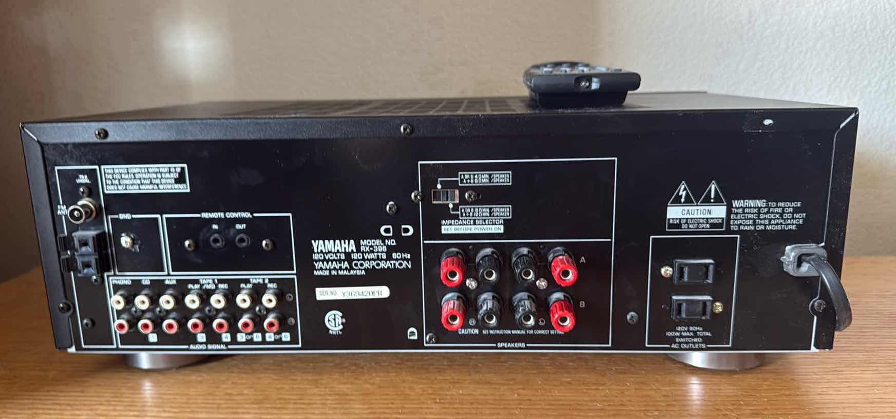 Photo 1 of YAMAHA NATURAL SOUND STEREO RECEIVER RX-396 W REMOTE