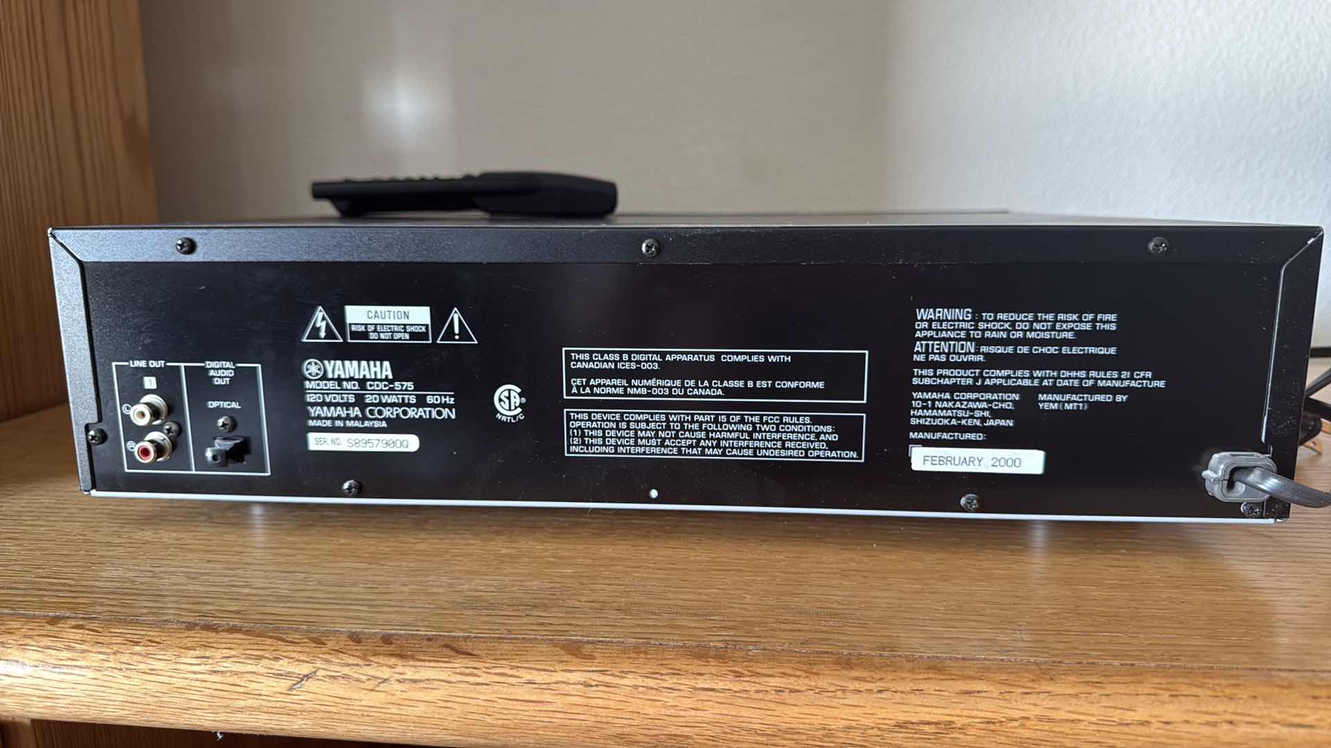 Photo 1 of YAMAHA NATURAL SOUND COMPACT DISC PLAYER CDC-575