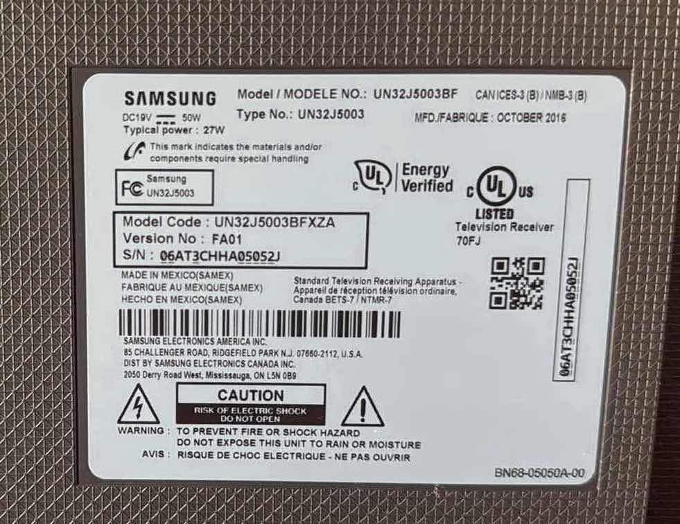 Photo 1 of 32” SAMSUNG FLAT SCREEN TV W REMOTE
