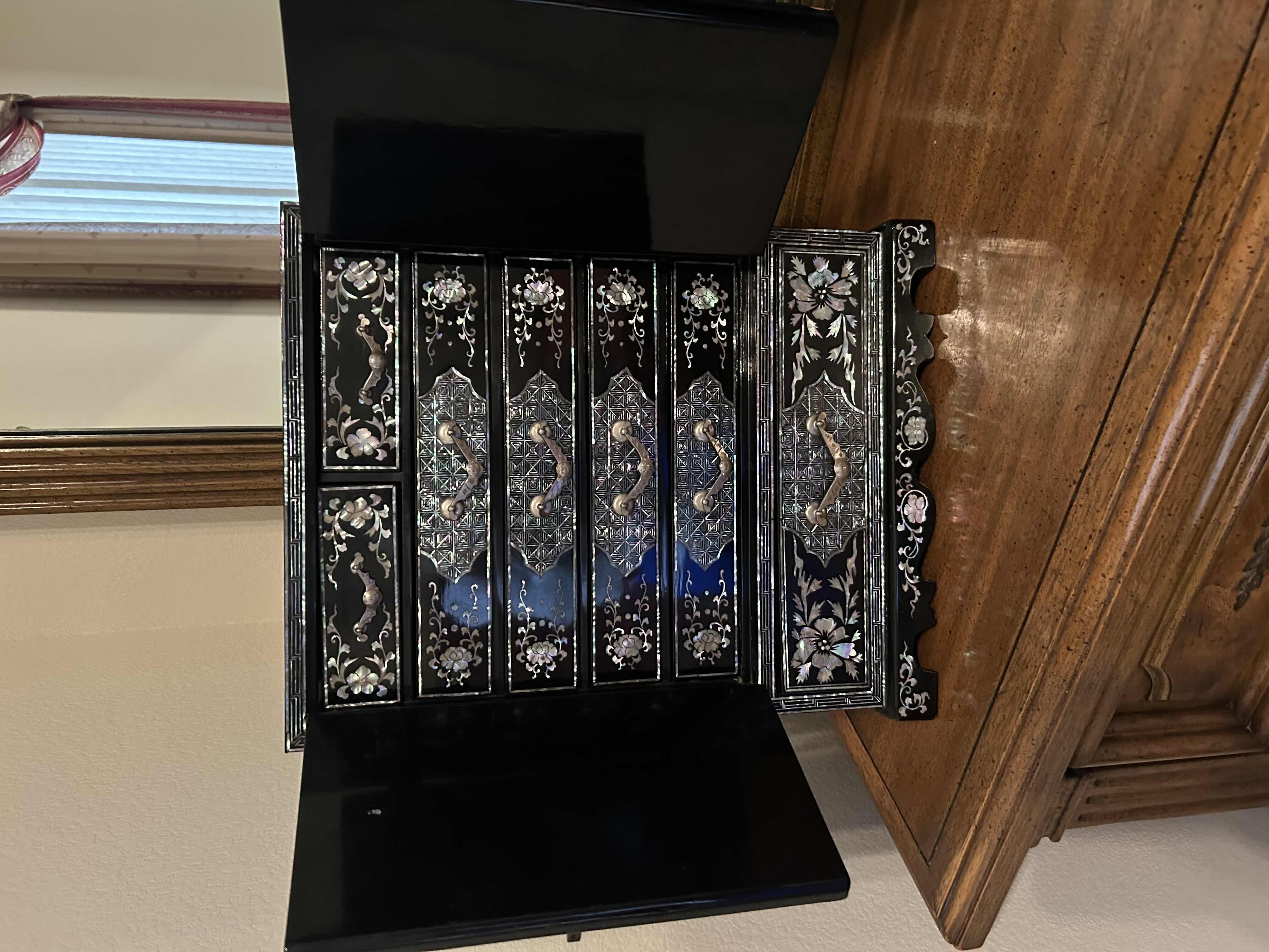 Photo 1 of VINTAGE ORIENTAL BLACK LAQUER  JEWELRY BOX 13” X 17”