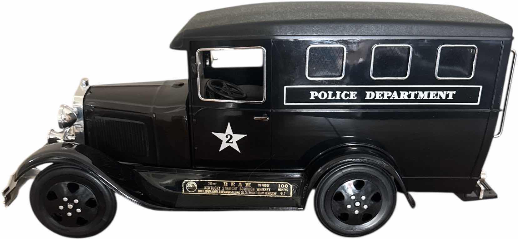 Photo 1 of VINTAGE JIM BEAM BOURBON WHISKEY FORD MODEL A 1931 POLICE DEPARTMENT PADDY WAGON DECANTER EMPTY
16” X 7” X H7”