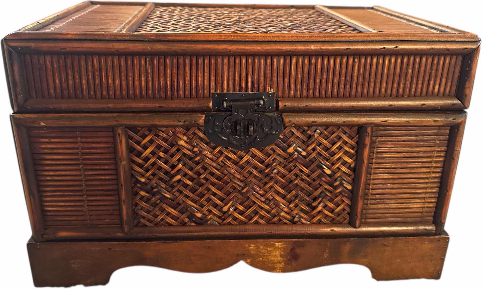 Photo 1 of VINTAGE BROWN WOOD AND WICKER WICKER TRUNK WITH METAL LATCH
14.24” X 8.75” X H9”