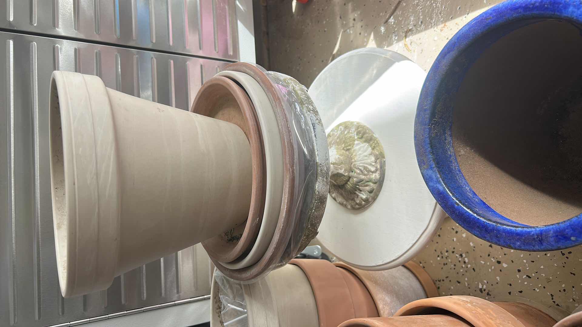 Photo 1 of POTTERY
