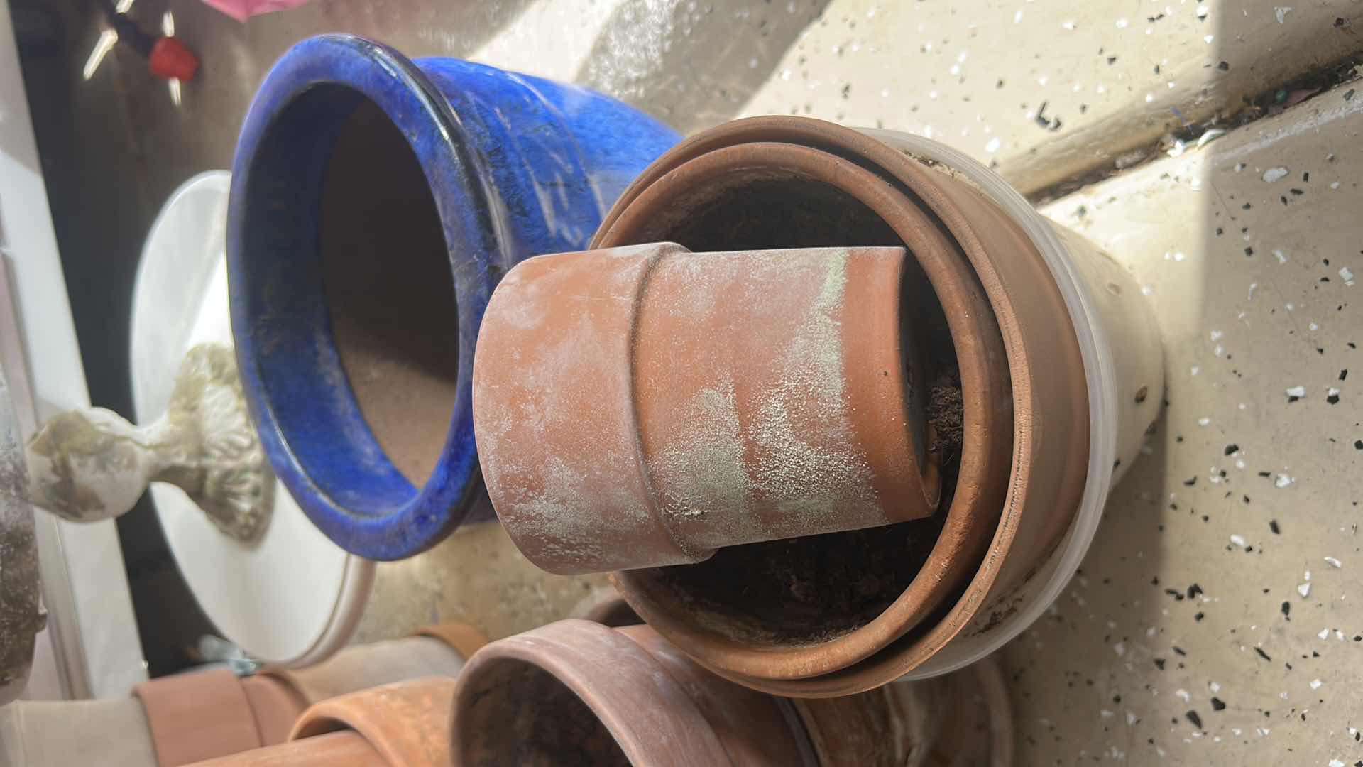 Photo 1 of POTTERY