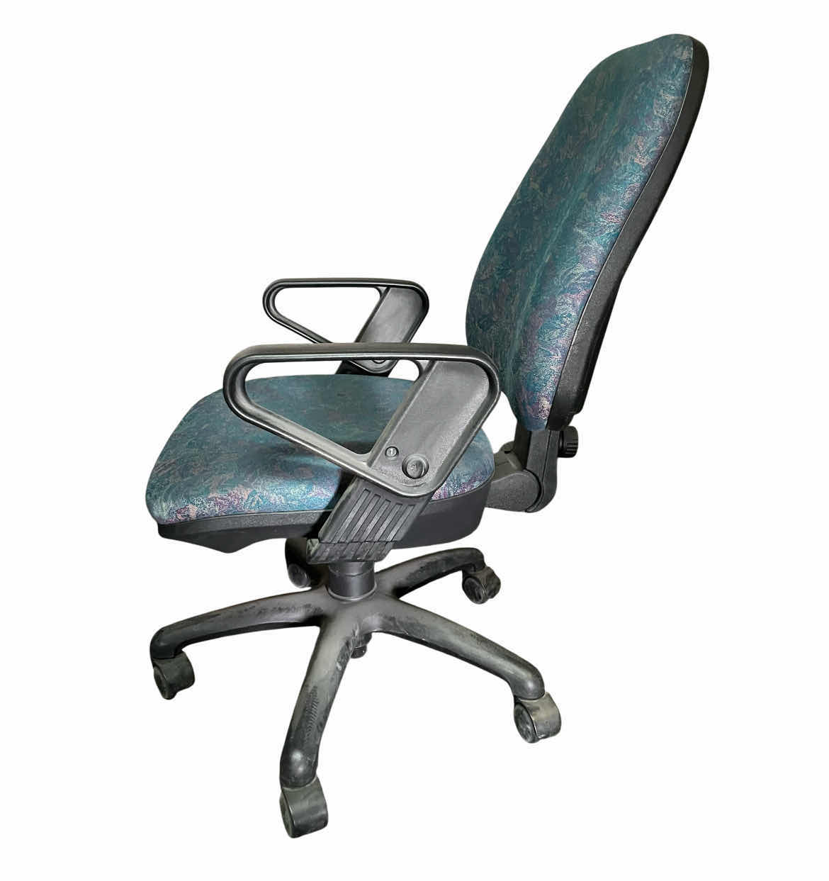 Photo 1 of ERG INTERNATIONAL ARMLESS ROLLING OFFICE CHAIR