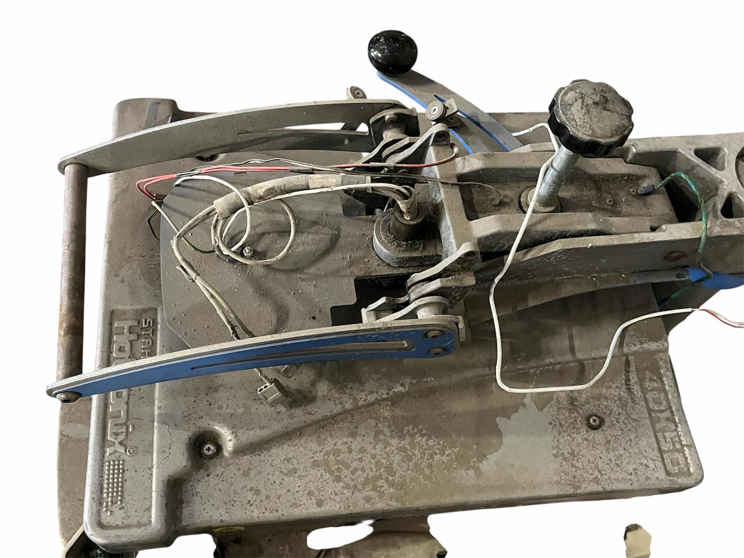 Photo 1 of HOTRONIX HEAT PRESS XF (PARTS ONLY)