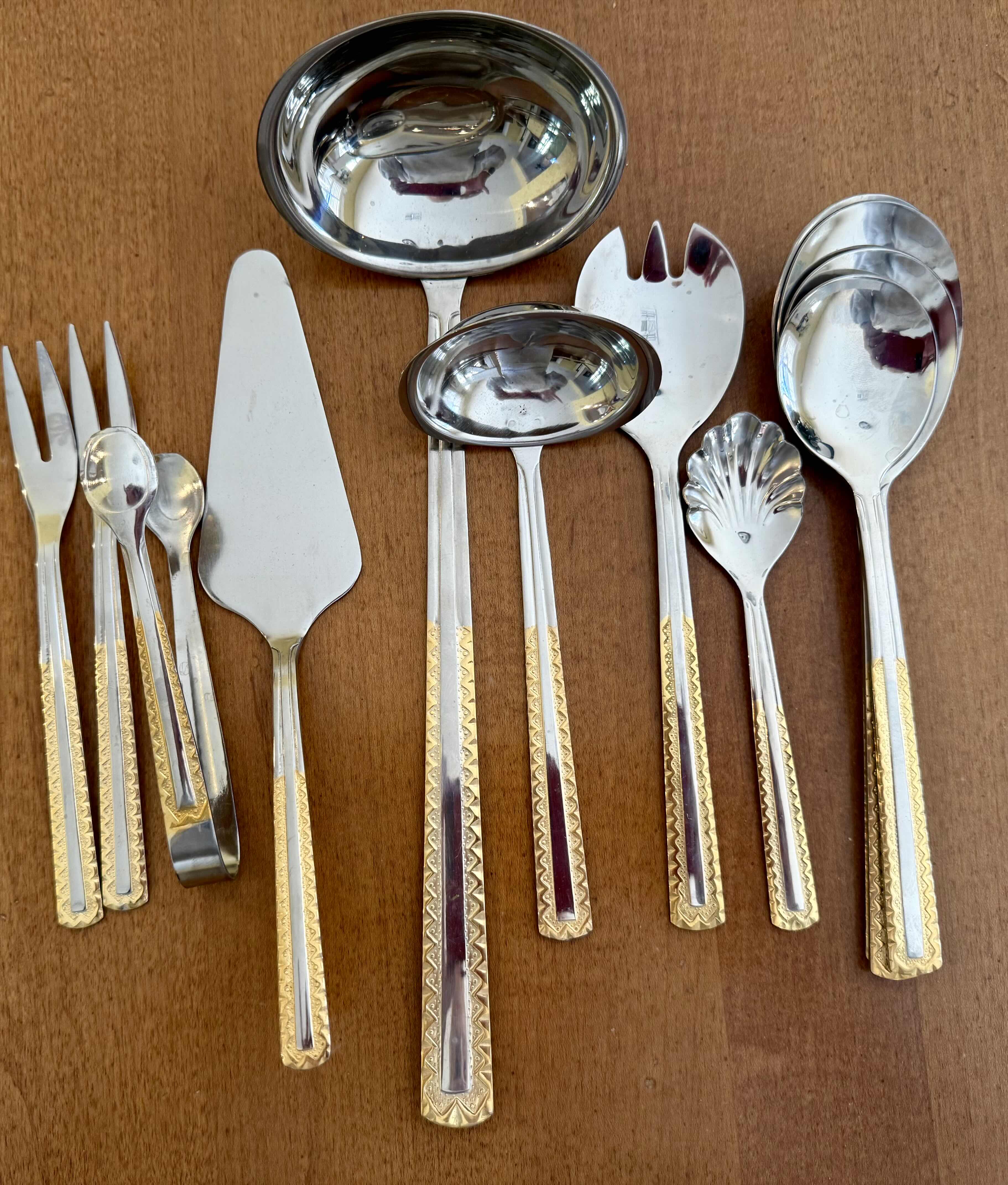 Photo 1 of VINTAGE SOLINGEN GERMANY GOLD PLATED 18/10 SERVING FLATWARE SET