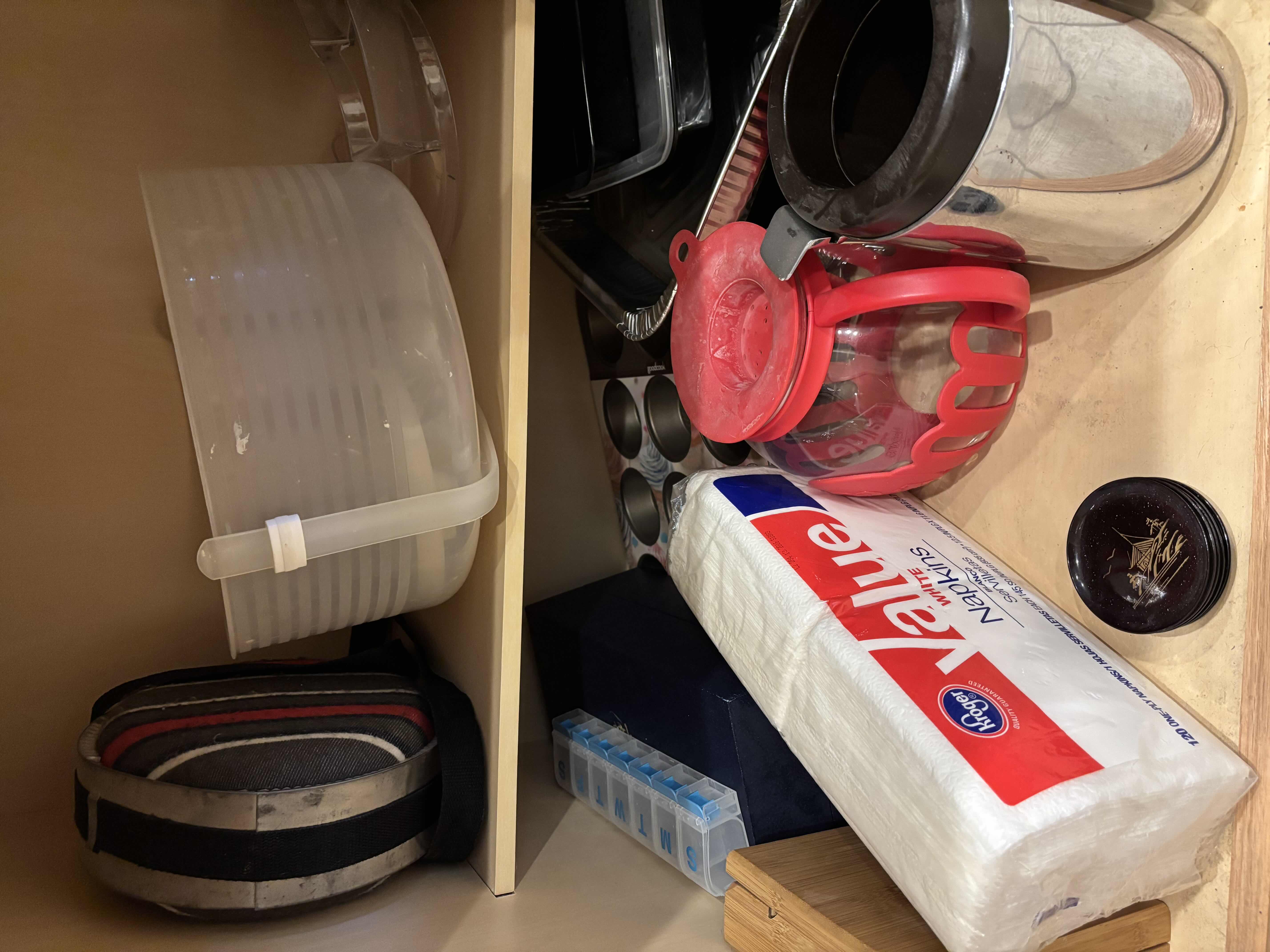Photo 1 of CONTENTS OF KITCHEN CABINET