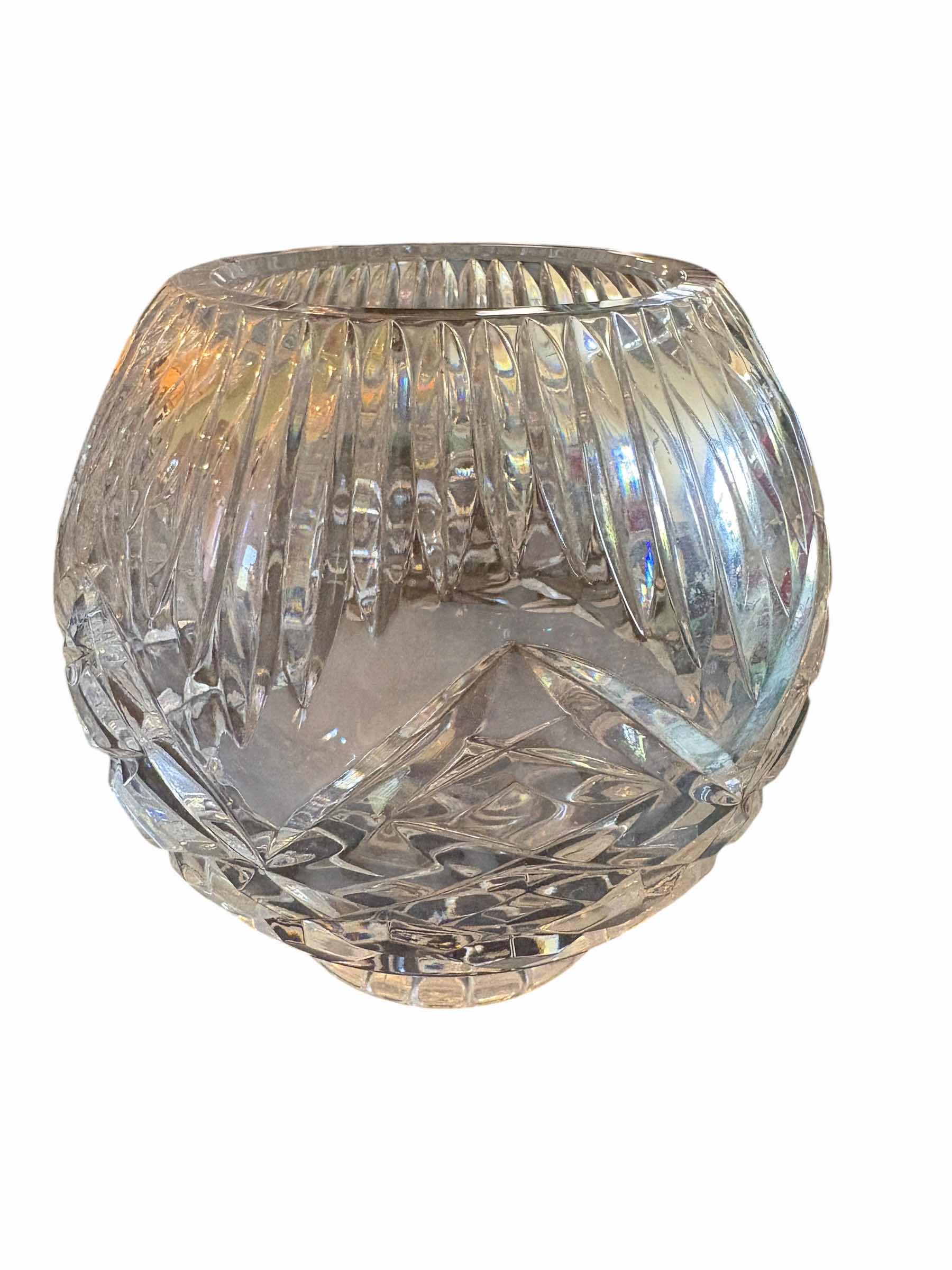 Photo 1 of VINTAGE CRYSTAL ROSE BOWL H5”