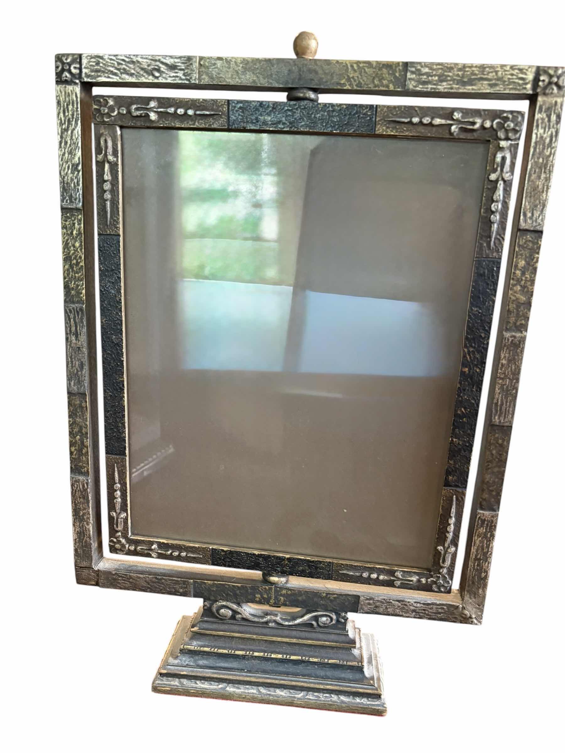 Photo 1 of (6)PCS VINTAGE FRAMES LARGEST FRAME 11”X8”