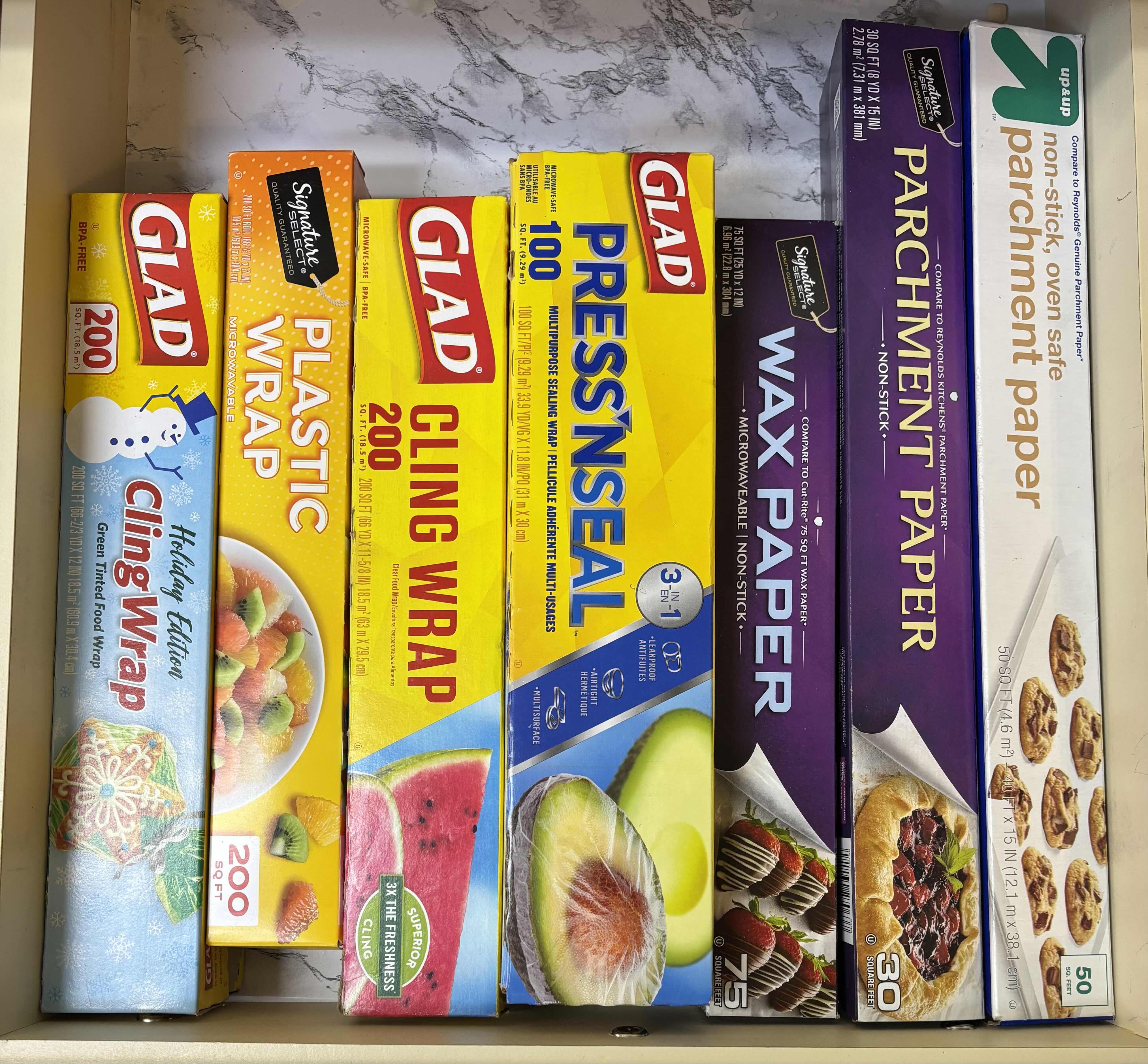 Photo 1 of CONTENTS OF KITCHEN DRAWER