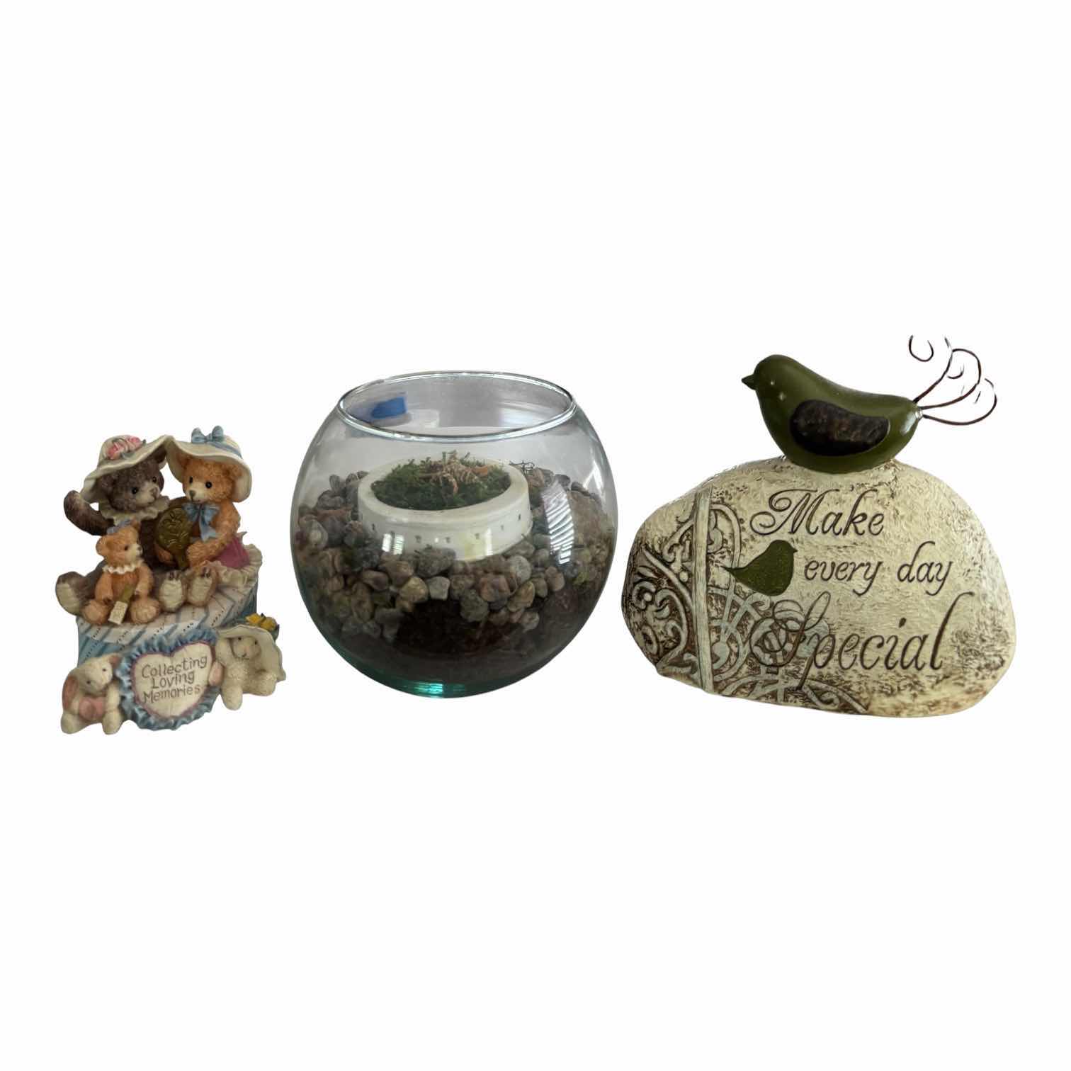 Photo 1 of HOME DECOR: CANDLES, FIGURINES