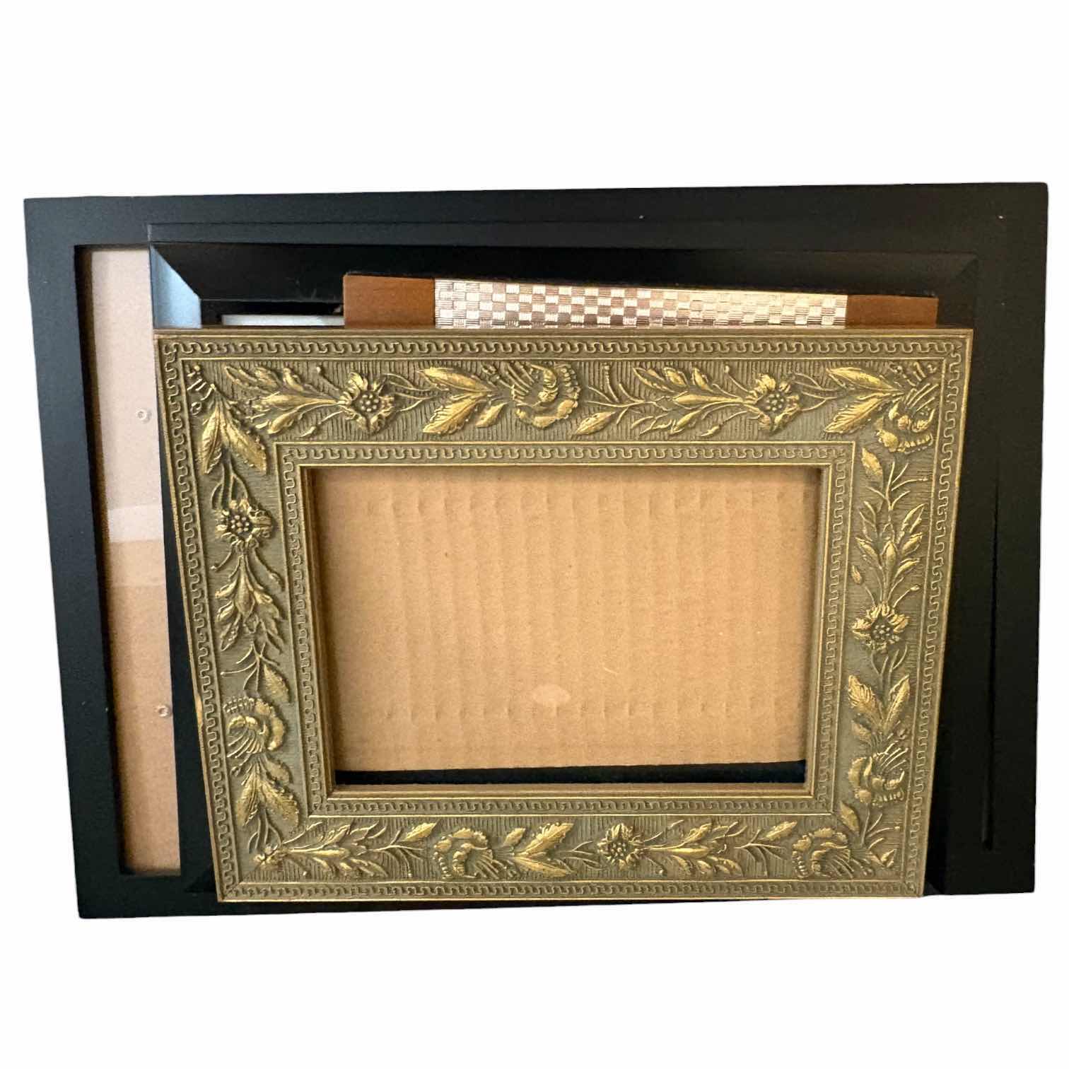 Photo 1 of (8)PCS PICTURE FRAME-BLACK GOLD AND OTHER COLORS