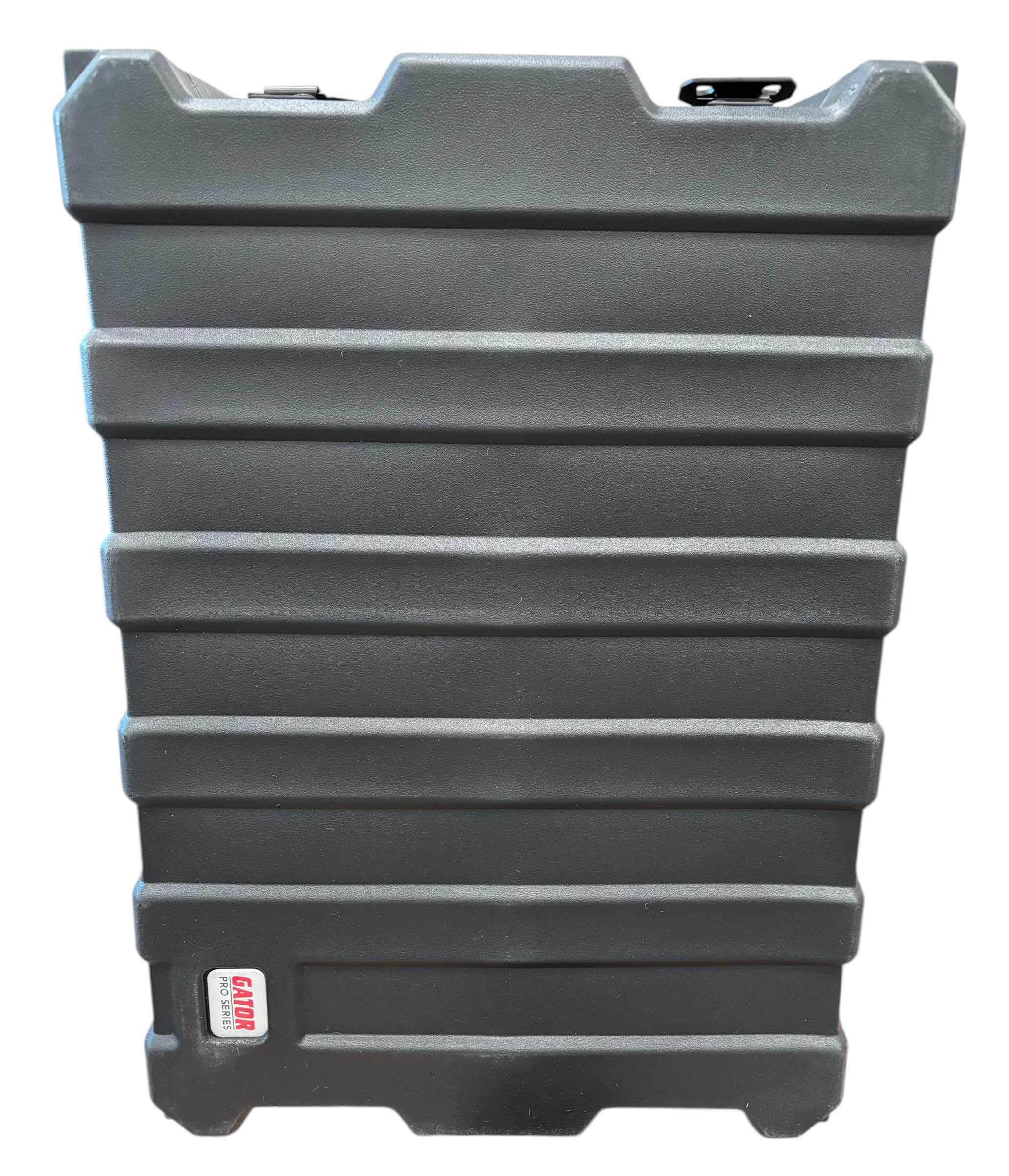 Photo 1 of GATOR CASES G-PRO-8U-19 RACK CASE 16” X 23” X 23”H