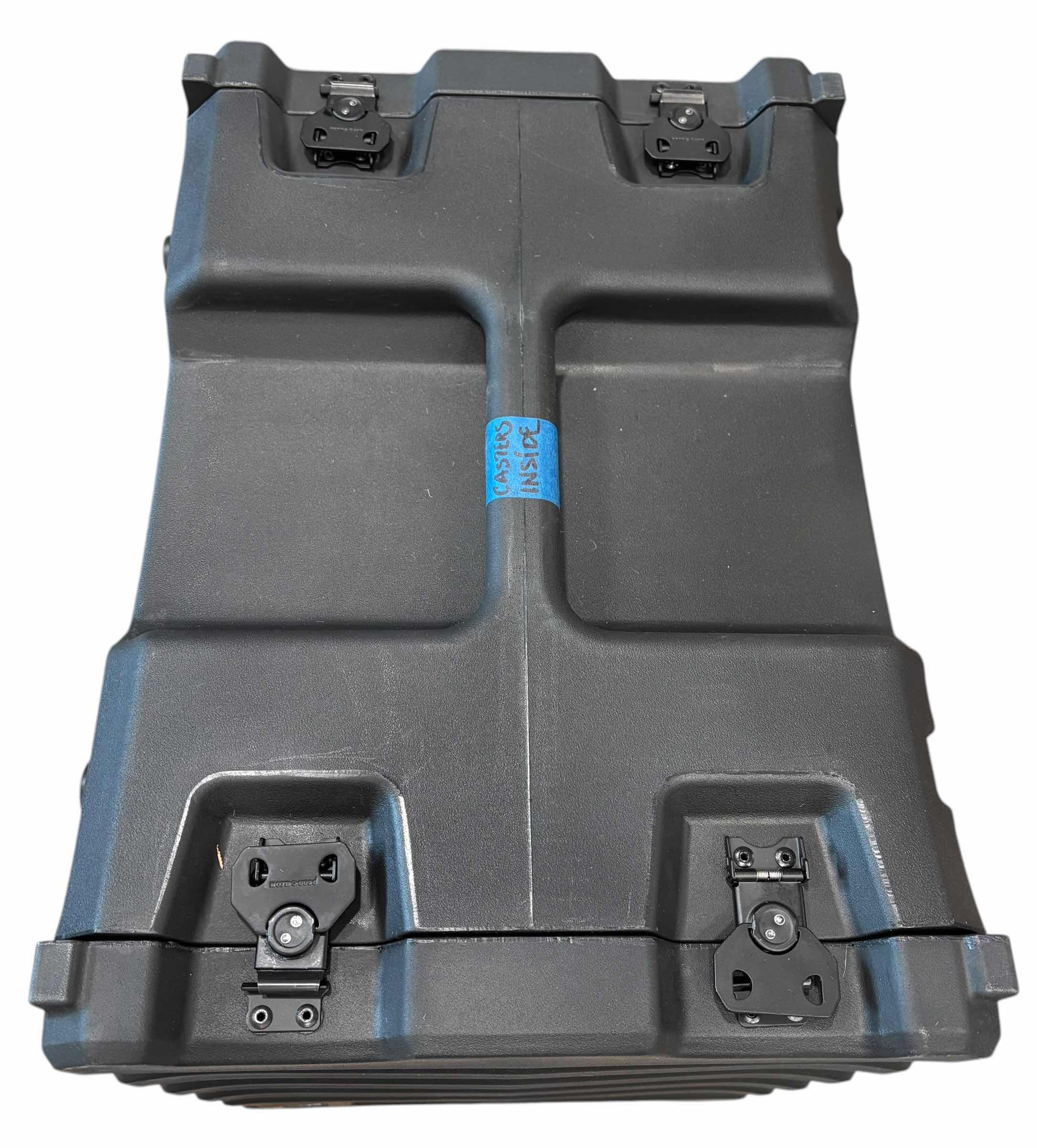 Photo 1 of GATOR CASES G-PRO-8U-19 RACK CASE 16” X 23” X 23”H