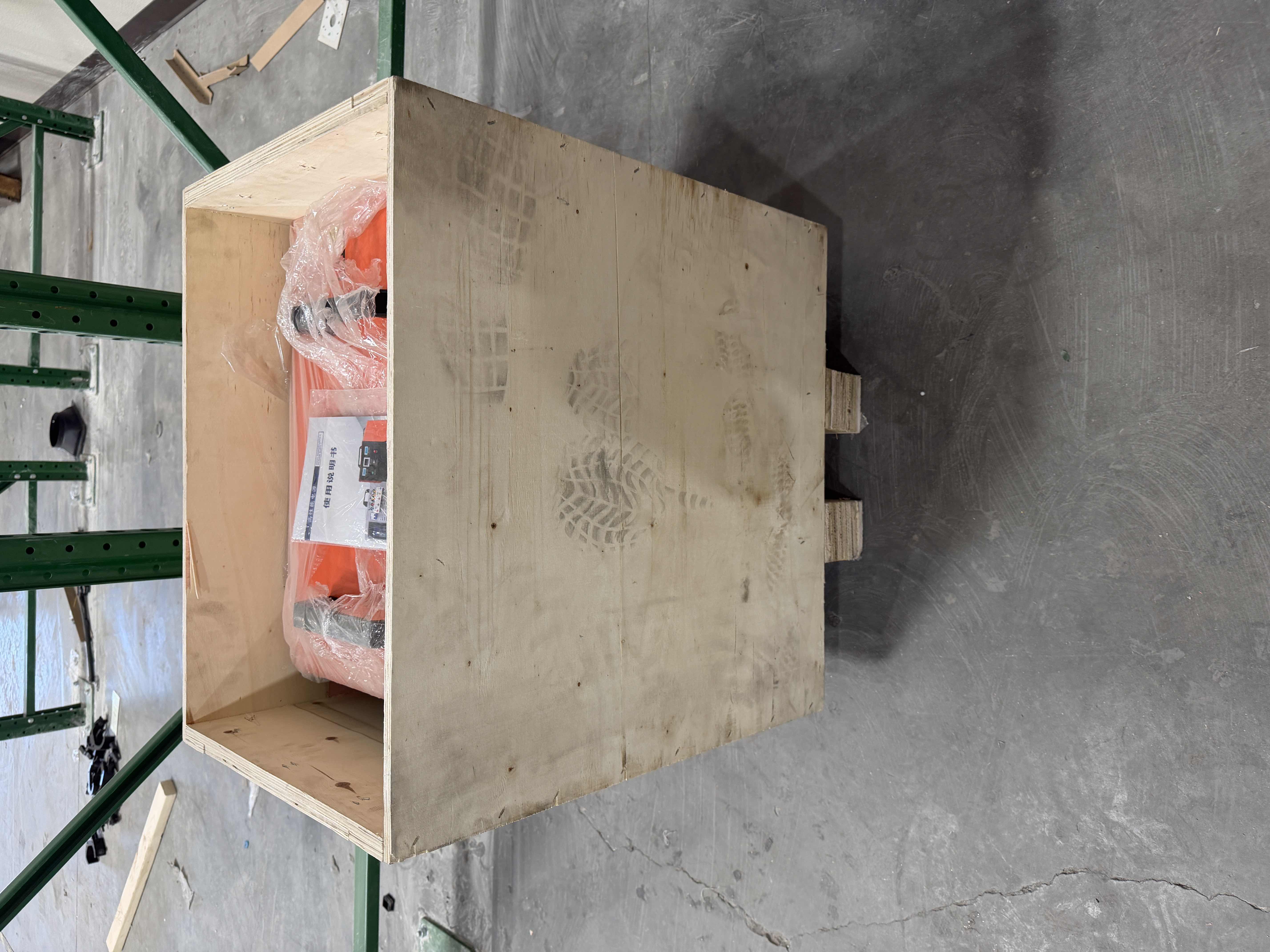 Photo 1 of LINQING DELIDE ELECTRIC CO., LTD. THIS ITEM IS A SINGLE-PHASE TO THREE-PHASE CONVERTER MANUFACTURED BY LINQING DELIDE ELECTRIC CO., LTD. THE PRODUCT MODEL IS HJTG-KW, AND IT HAS AN INSULATION CLASS OF CLASS B SAFETY (ISOLATION). IT WAS MANUFACTURED IN 202