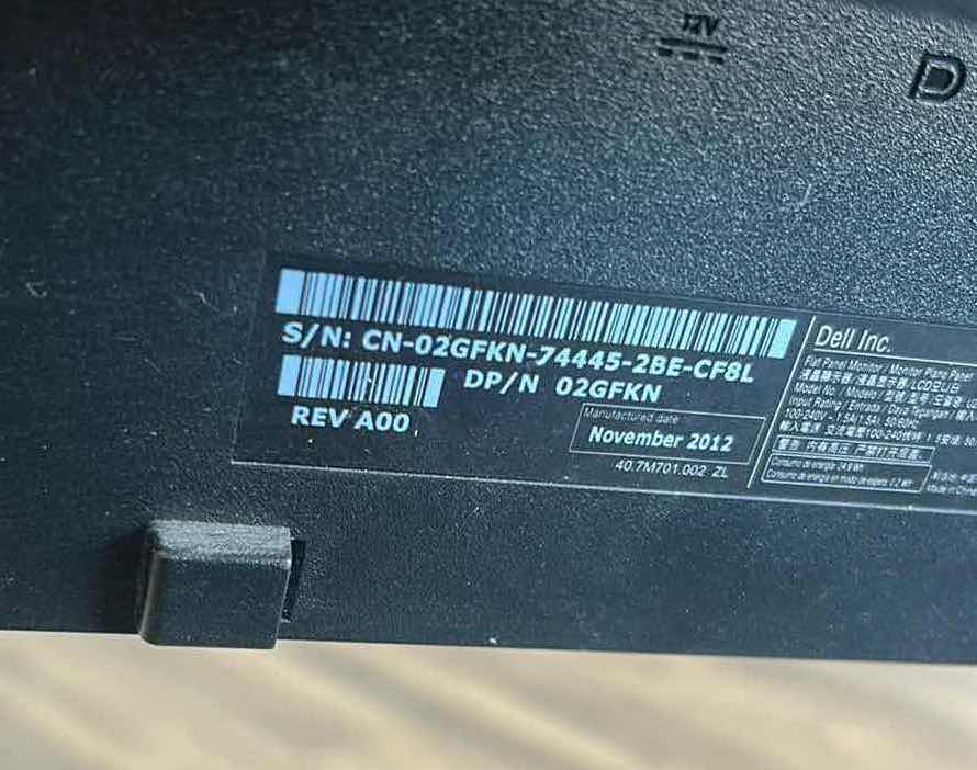 Photo 1 of DELL P2217 22" LED BACKLIT LCD MONITOR W STAND