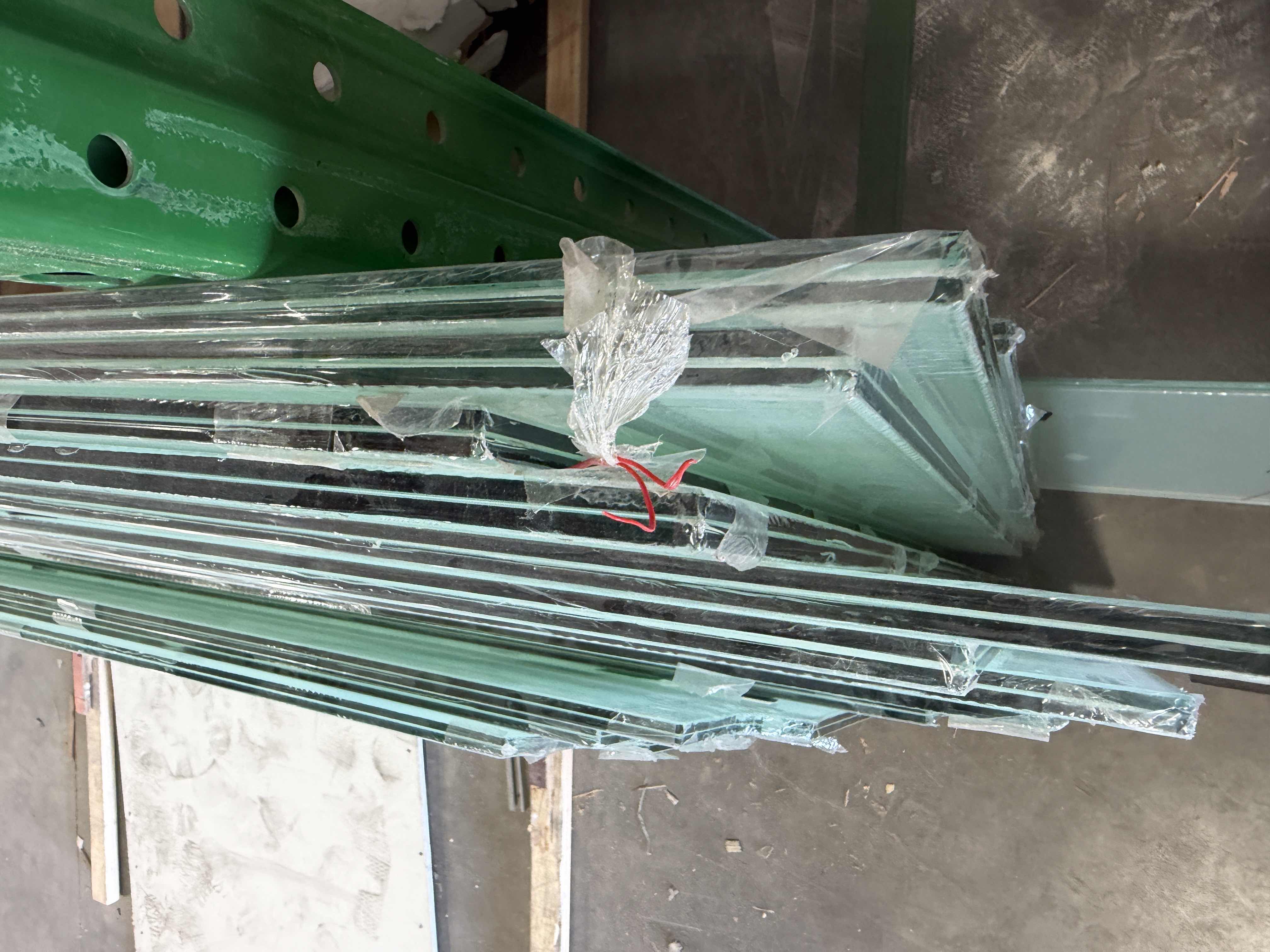 Photo 1 of CRATE OF 6MM THICK TEMPERED FROSTED GLASS PANELS (APPROX LENGTH 7' - 10')