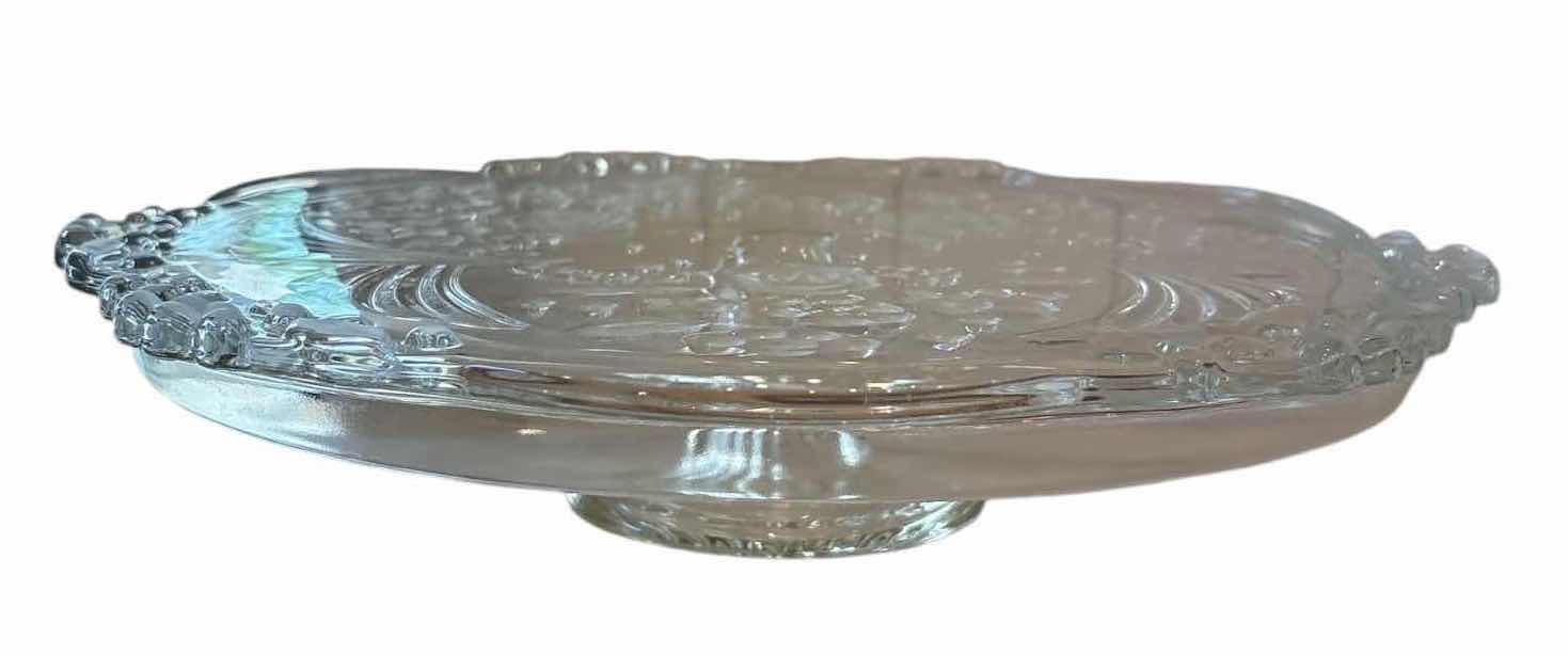 Photo 1 of (2)PCS VINTAGE PRESSED GLASS SERVING PLATTERS & DIVIDED RELISH TRAY D15.5”