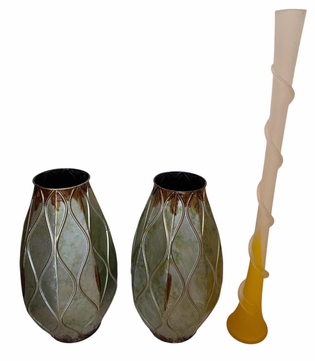 Photo 1 of (6)PCS DECORATIVE VASE & PLANTER H27.5”