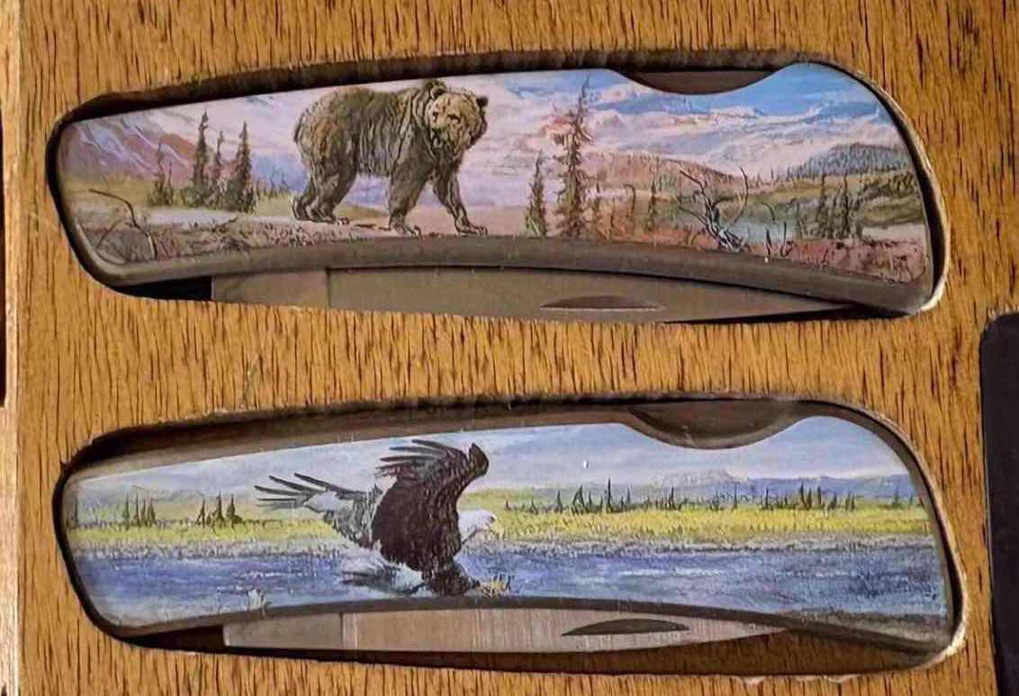 Photo 1 of (3)PCS WILDLIFE FOLDING POCKET KNIFE SET WITH WOOD CASE L6"