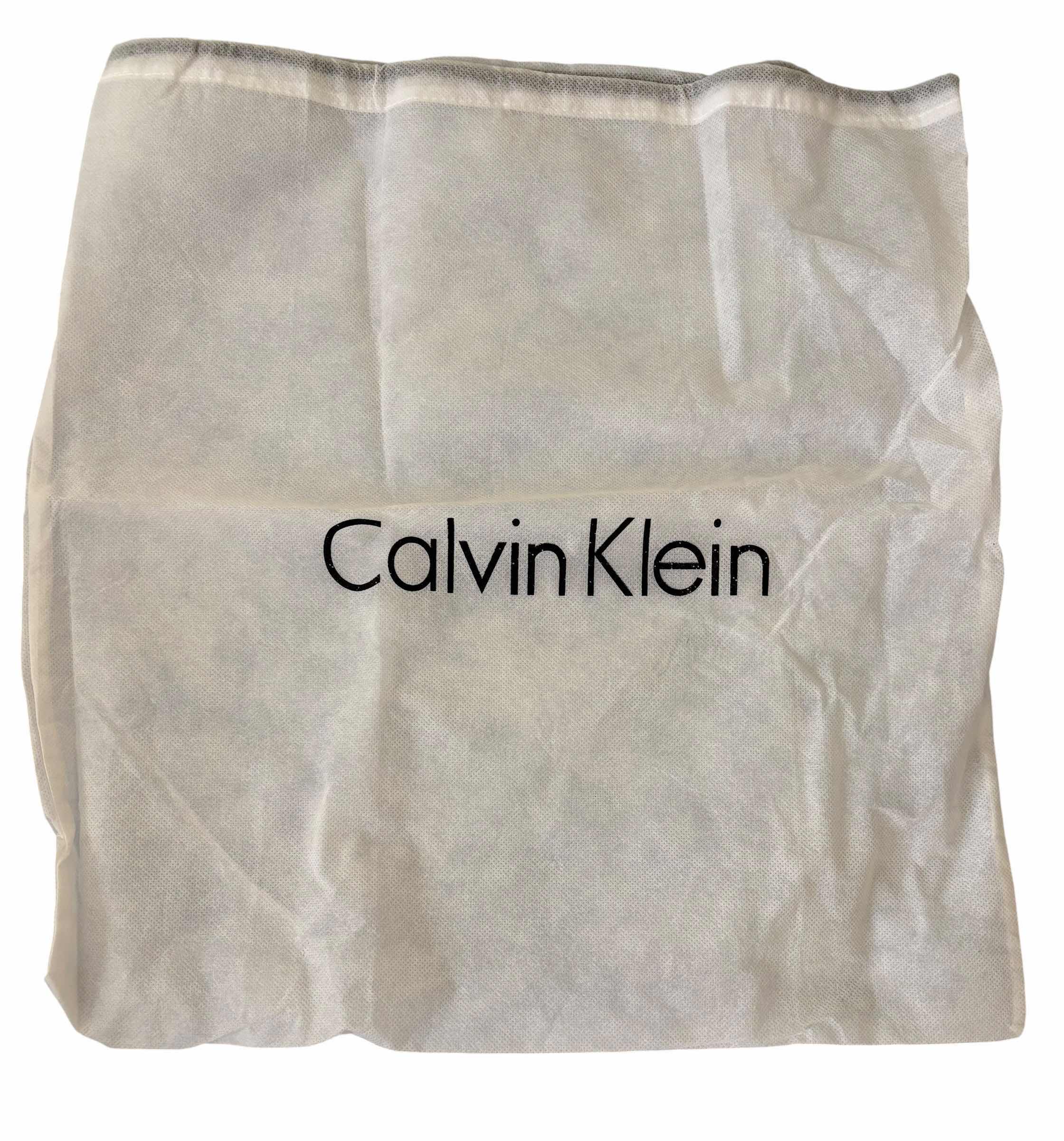 Photo 1 of DUST COVER BAGS FOR PURSES