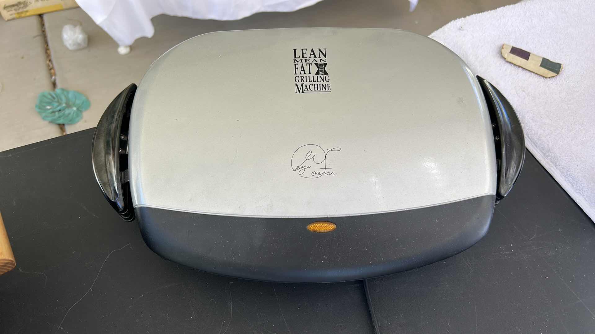 Photo 1 of ELECTRIC WOK AND GEORGE FOREMAN GRILL