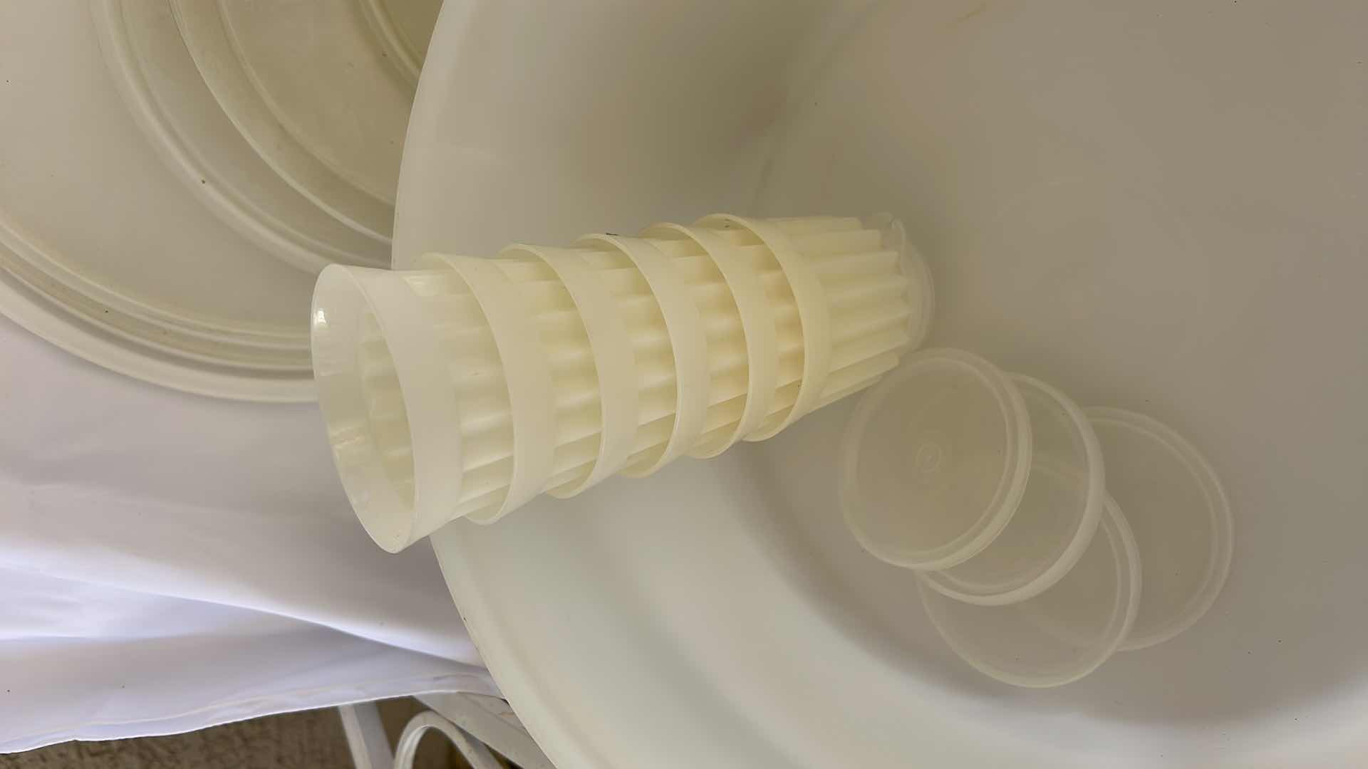 Photo 1 of VINTAGE TUPPERWARE PLASTIC STORAGE CONTAINERS, LIDS, BOWLS & MEASURING TOOLS