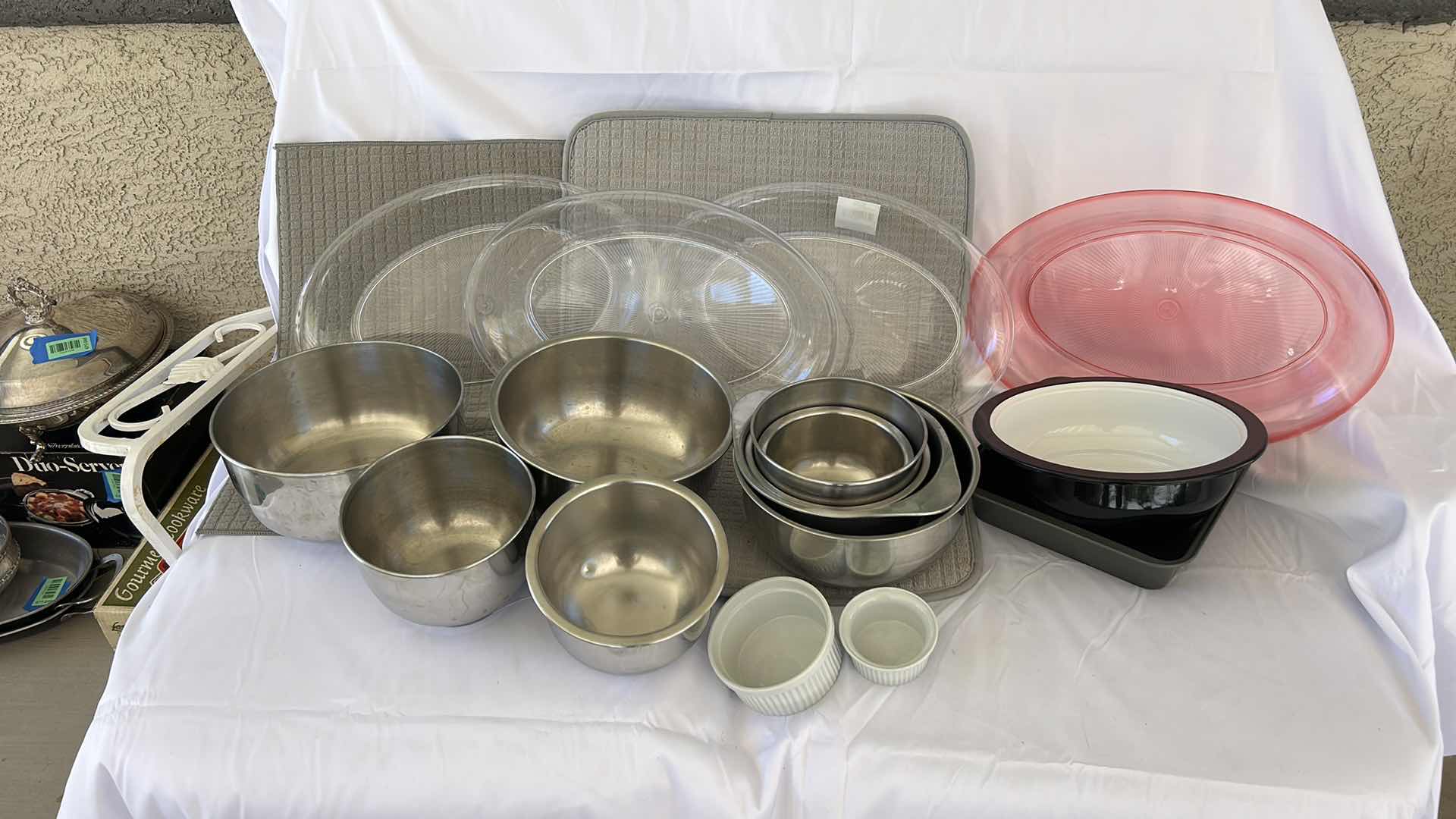 Photo 1 of MIXING BOWLS, TRAYS AND MORE