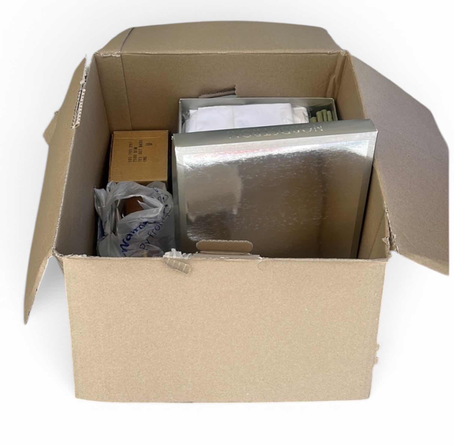 Photo 1 of BOX OF TABLECLOTHS AND CLOTH NAPKINS