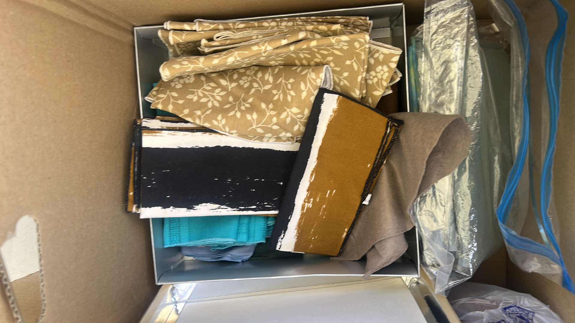 Photo 1 of BOX OF TABLECLOTHS AND CLOTH NAPKINS