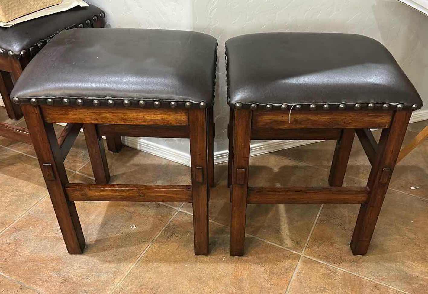 Photo 1 of PICKET HOUSE FURNISHINGS BOWEN BACKLESS STOOLS FAUX LEATHER SEAT HEIGHT, 23”