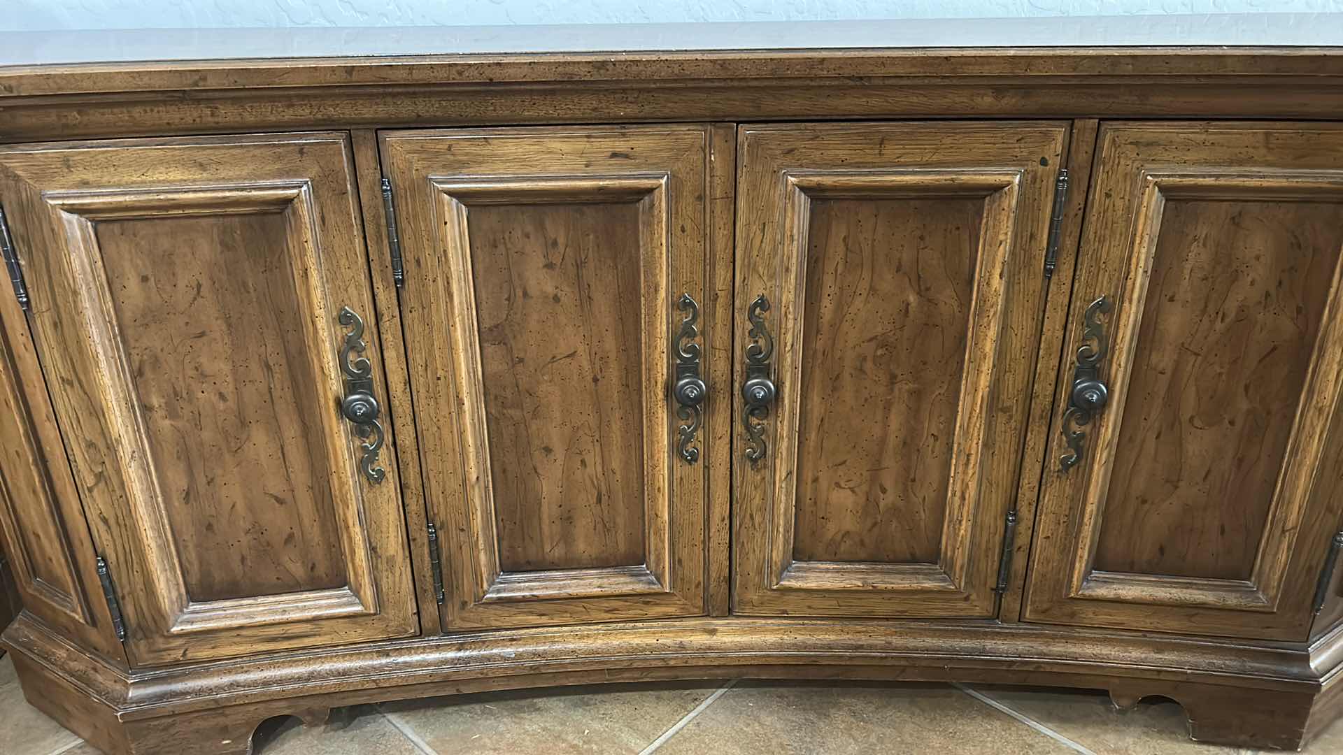 Photo 1 of HERITAGE GRAND TOUR CURVED FRONT WOOD SIDEBOARD CABINET FEATURES DISTINCTIVE WOOD GRAIN 62 1/4“ x 16“ x H27 1/2“