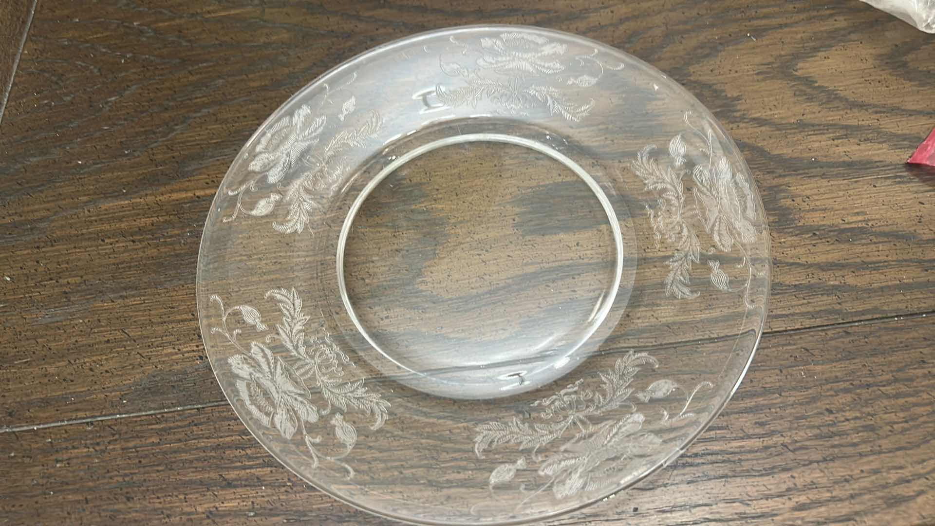 Photo 1 of 11- VINTAGE CLEAR GLASS PLATES FEATURING AN ETCHED FLORAL, BOTANICAL LEAF & LADY PATTERN