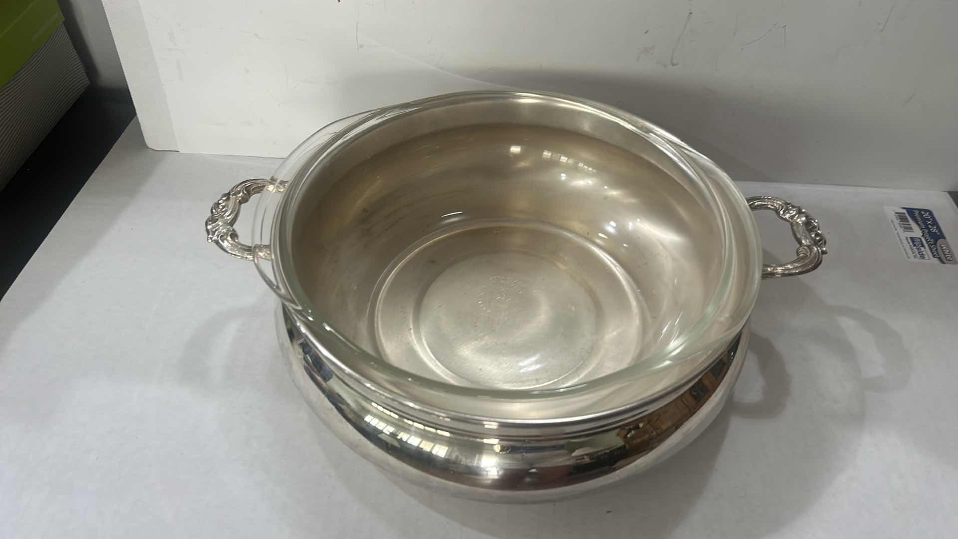 Photo 1 of VINTAGE SILVER-PLATED COVERED CASSEROLE SERVING DISH MANUFACTURED BY ENGLISH SILVER MANUFACTURING CORP 14” x H8”